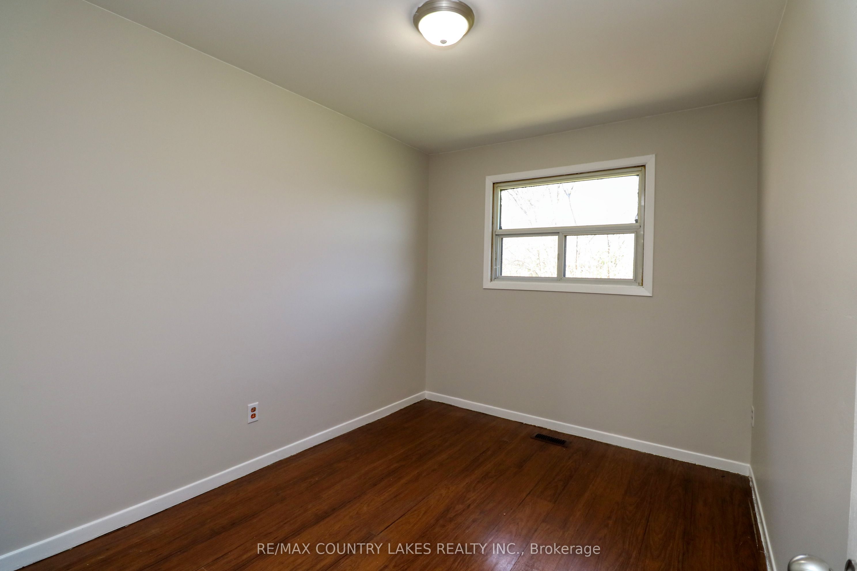 25035/7 Maple Beach Road Property Photo 14