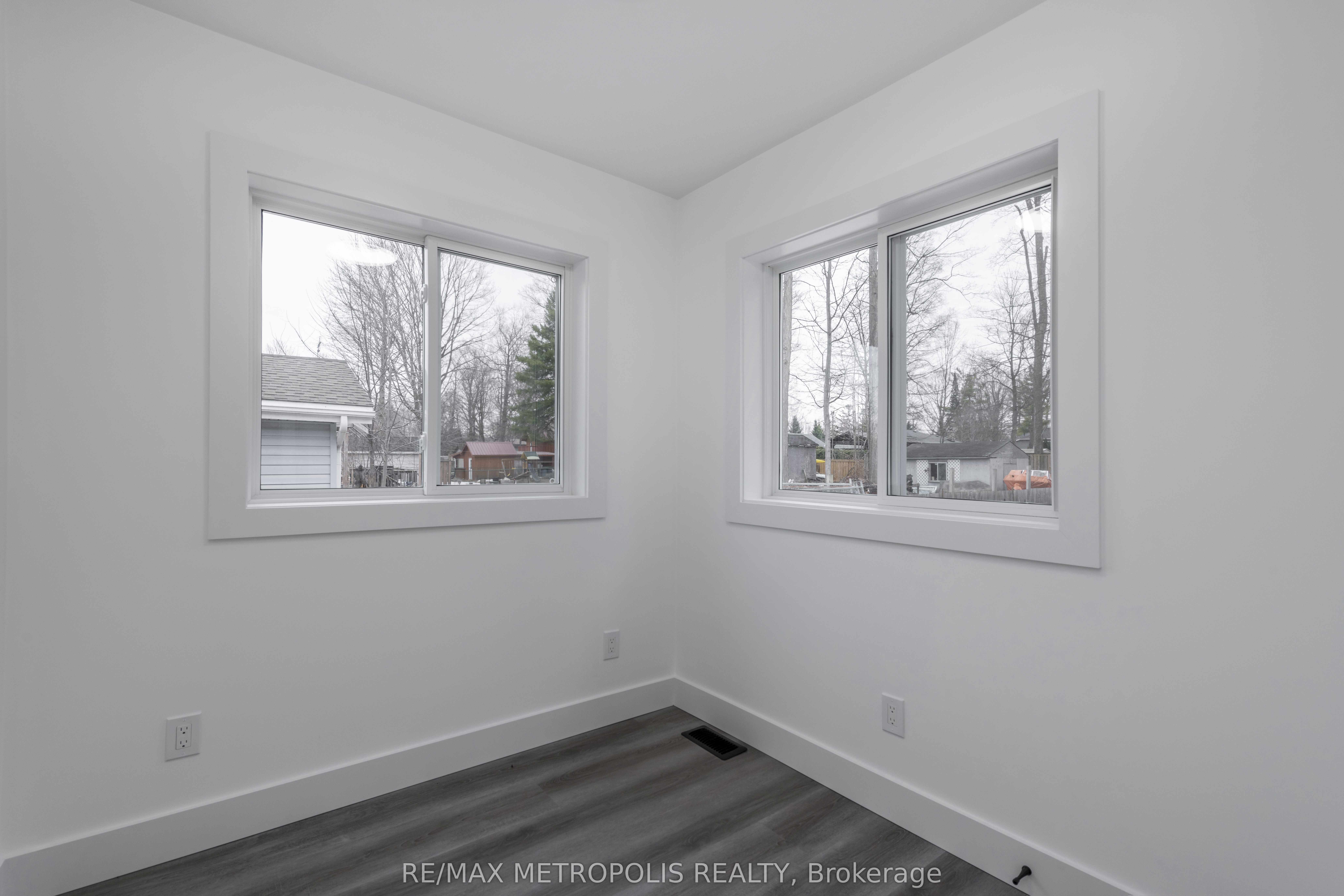 759 Innisfil Beach Road Property Photo 20
