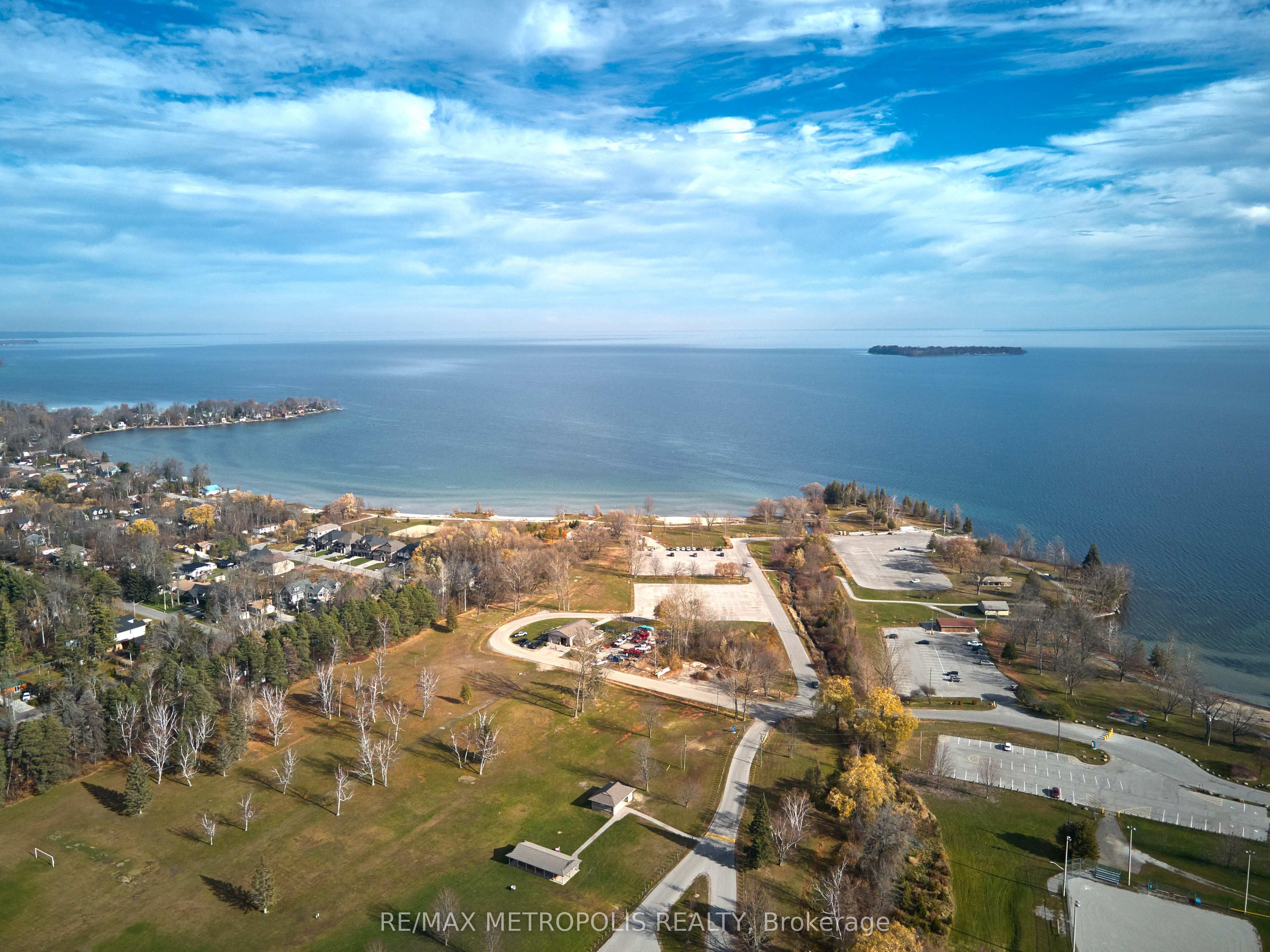 759 Innisfil Beach Road Property Photo 25