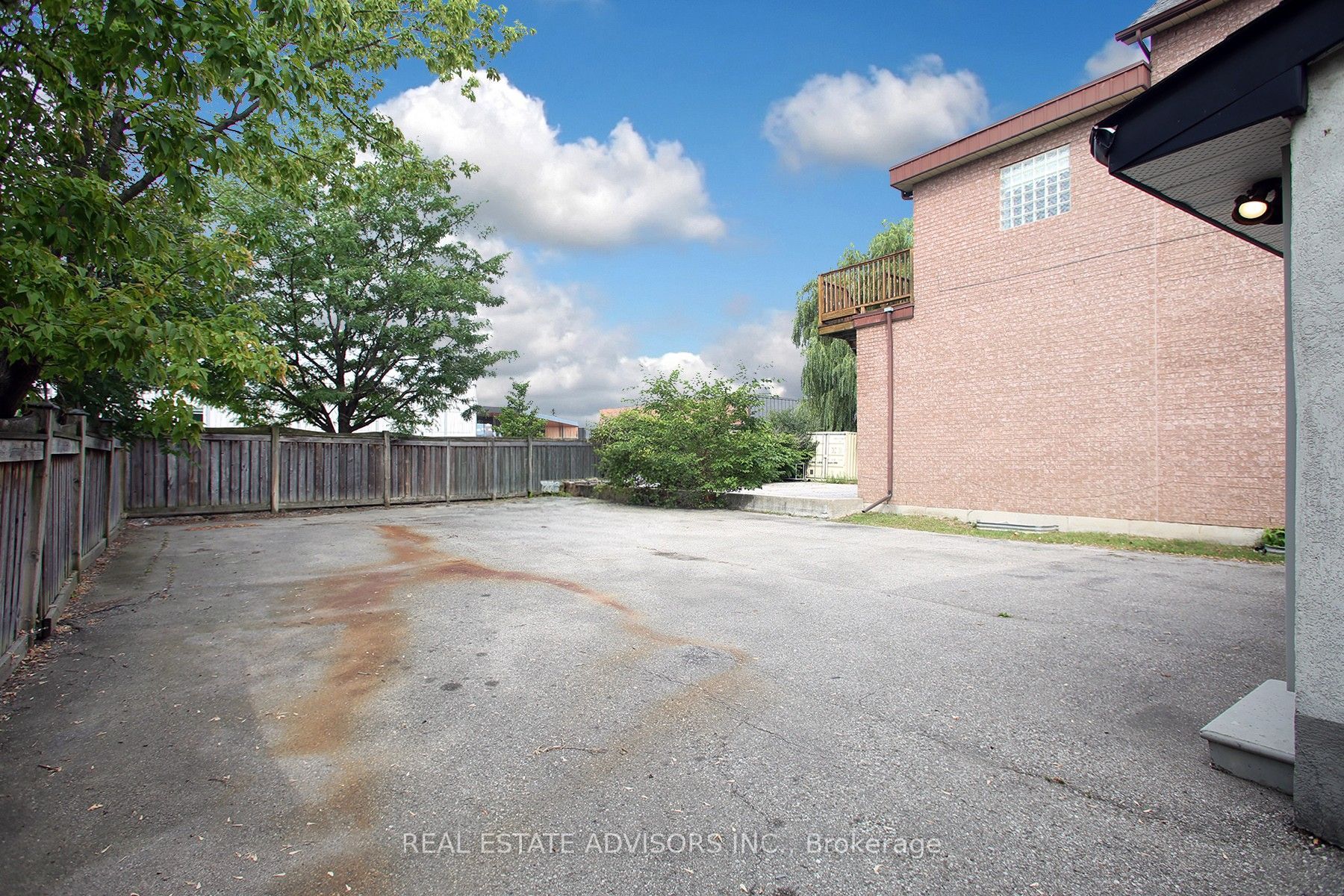 7924 Kipling Avenue Property Photo 22