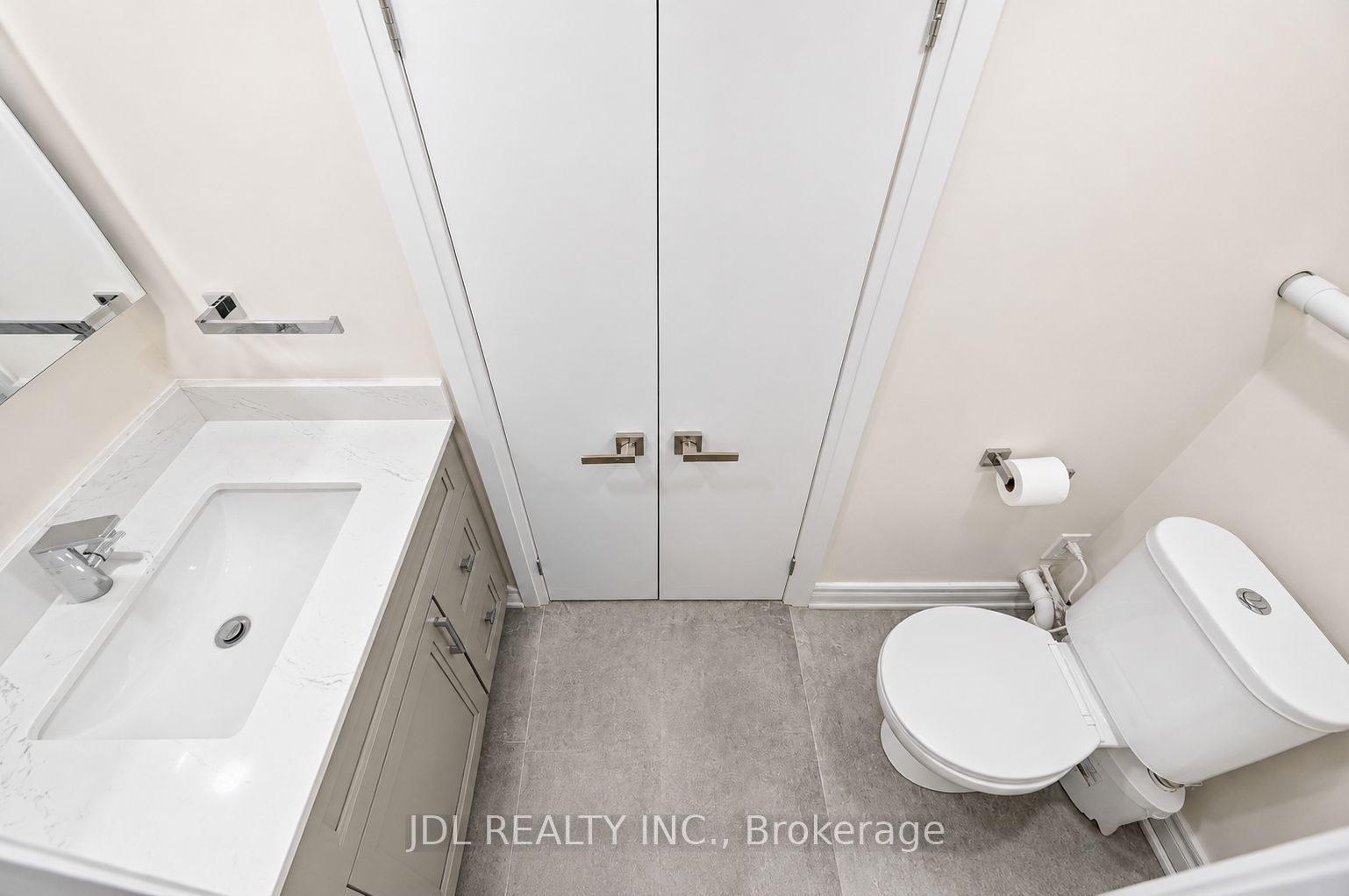 6 Willowgate Drive Bsmt Property Photo 8