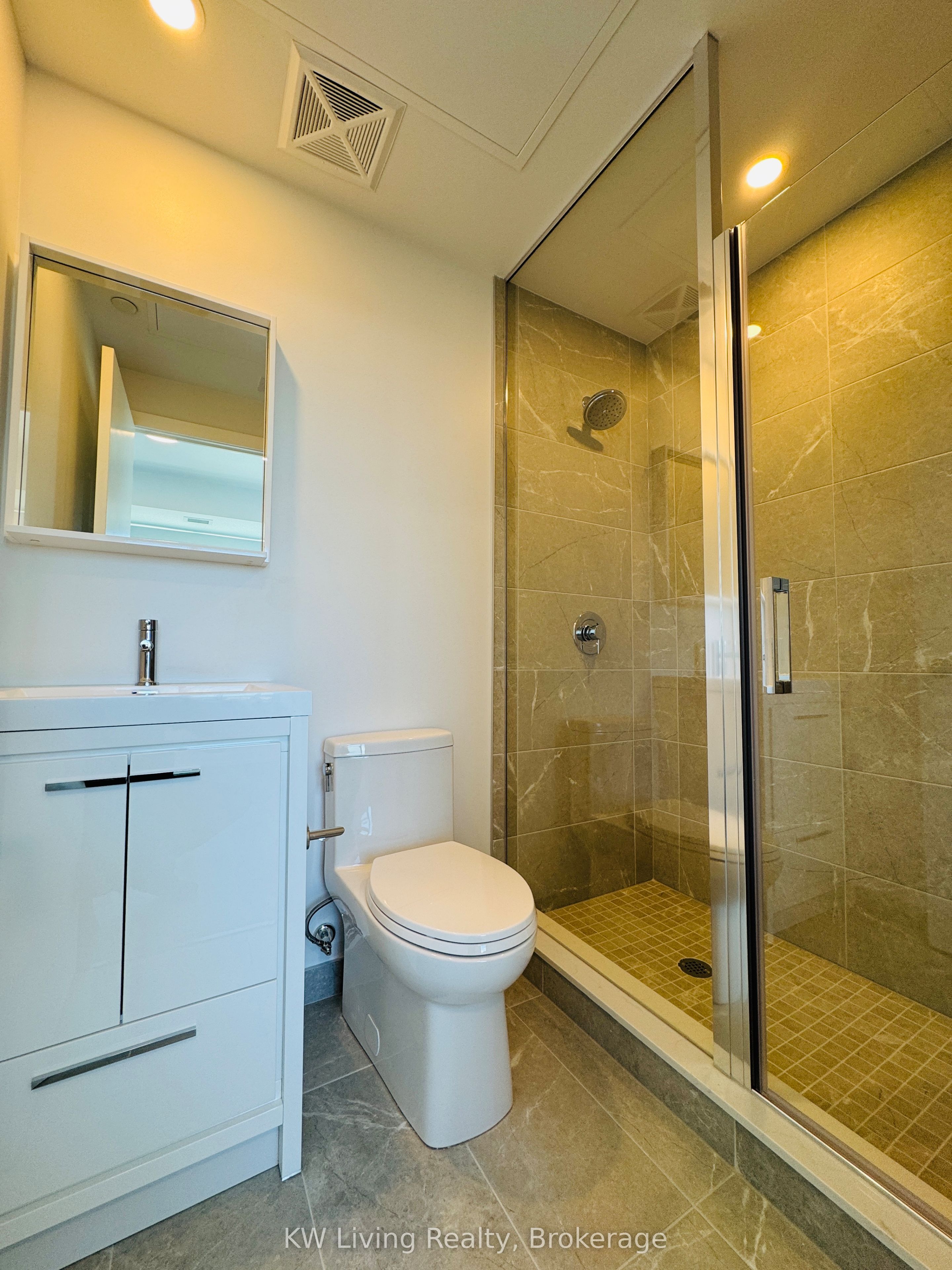 21 Meadowdale Road 1108 Property Photo 6
