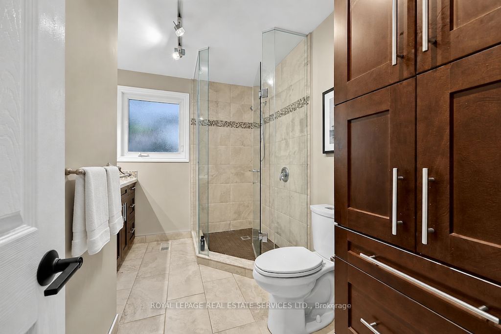 207 Camilla Crescent Property Photo 22