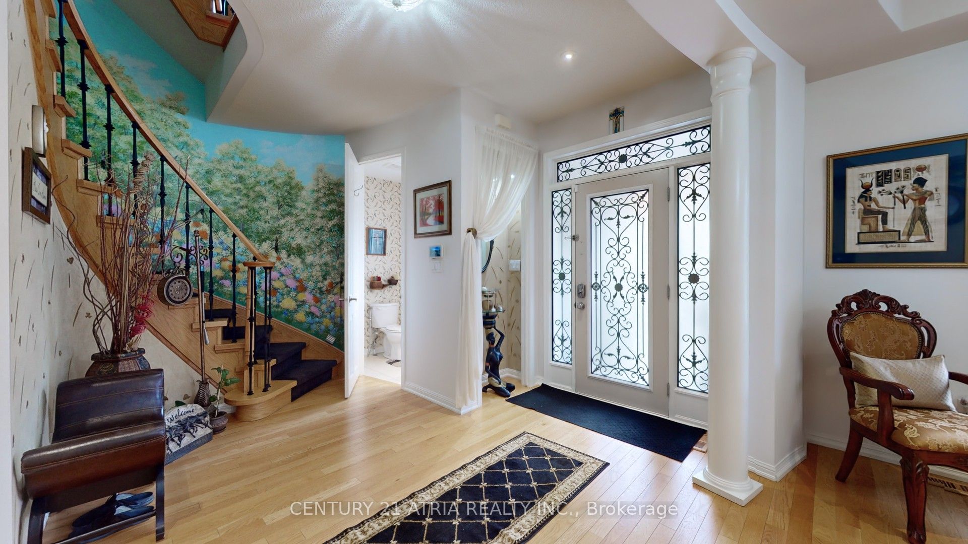 69 Diamond Jubilee Drive Property Photo 3