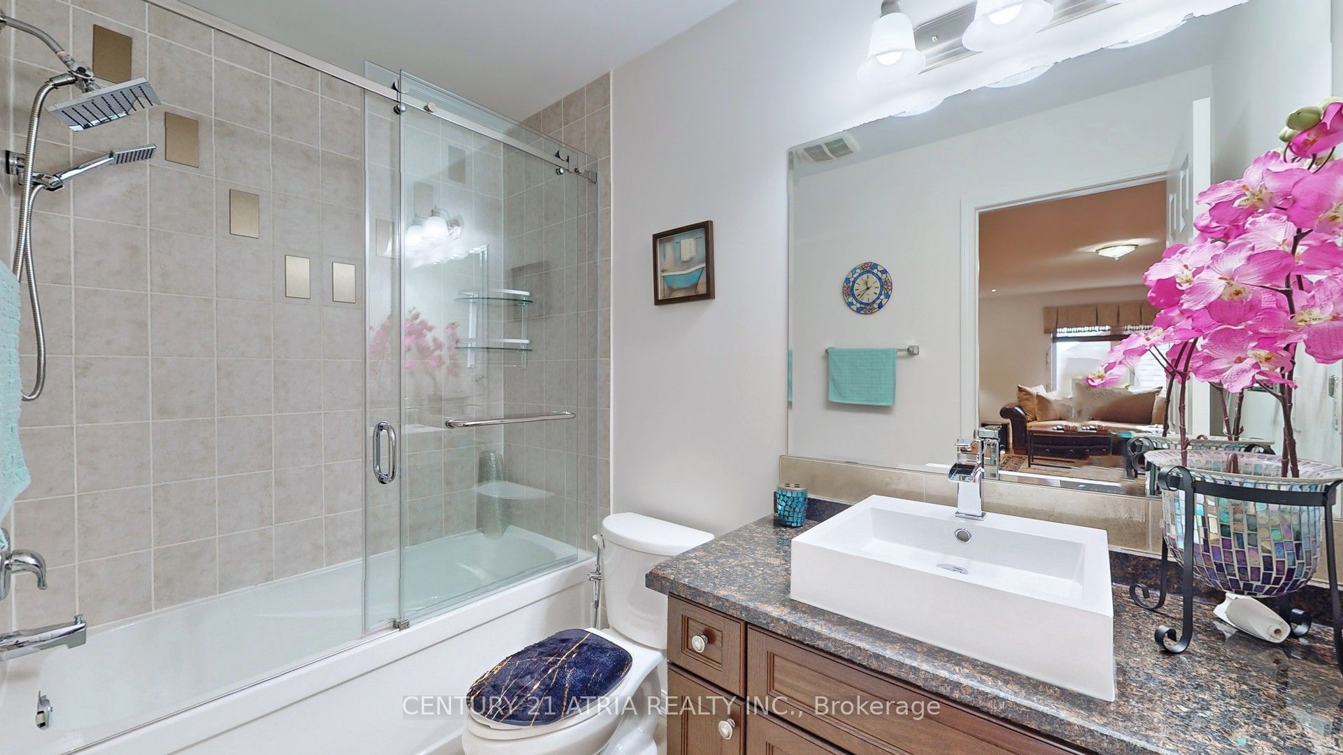 69 Diamond Jubilee Drive Property Photo 28
