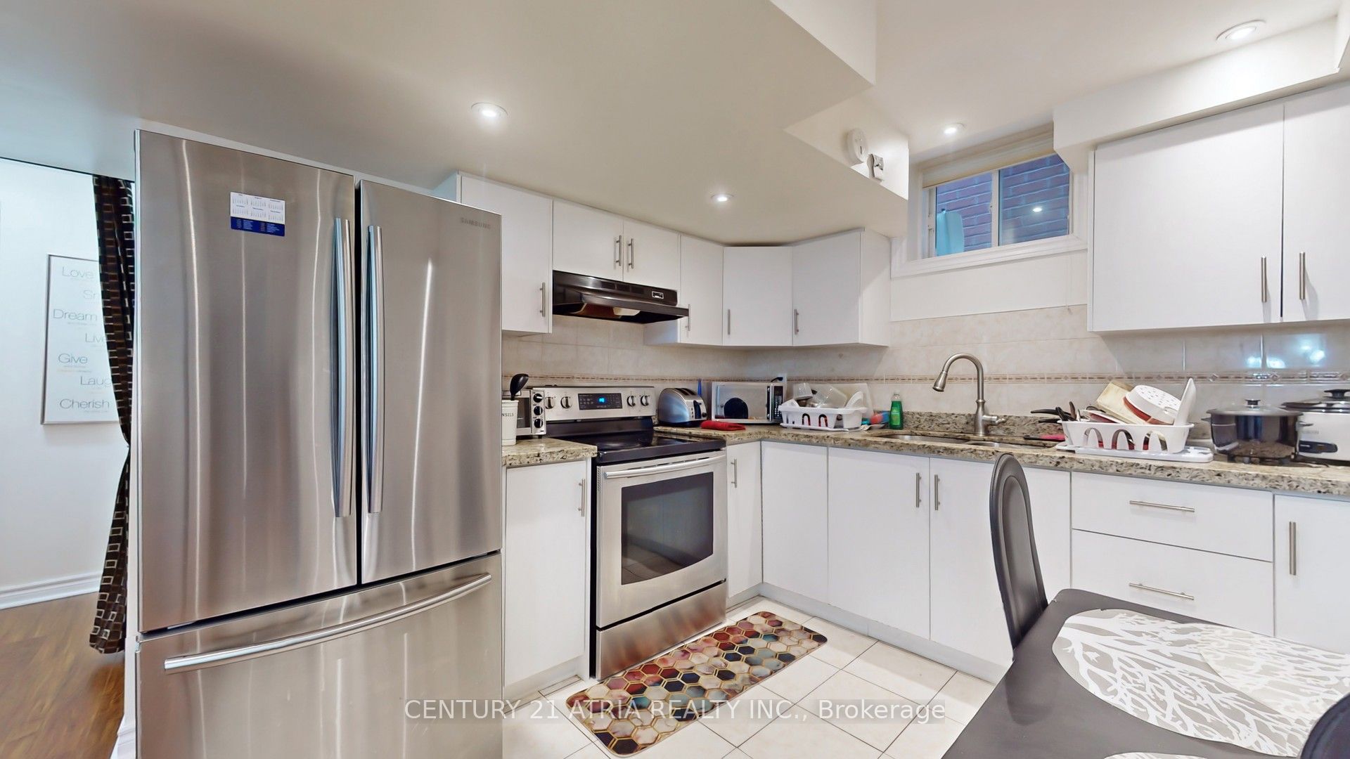 69 Diamond Jubilee Drive Property Photo 32