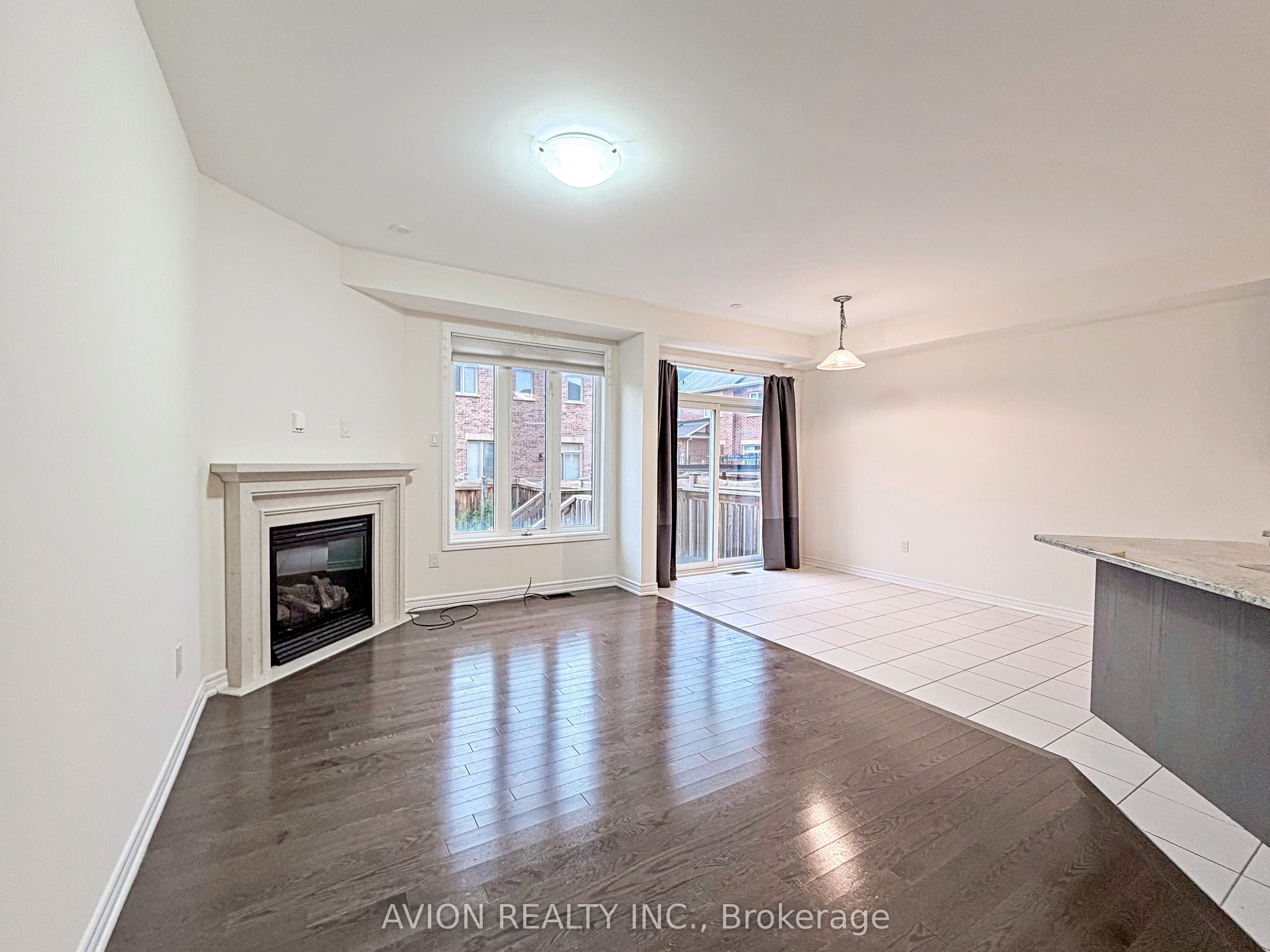 124 Wilfred Murison Avenue Property Photo 3