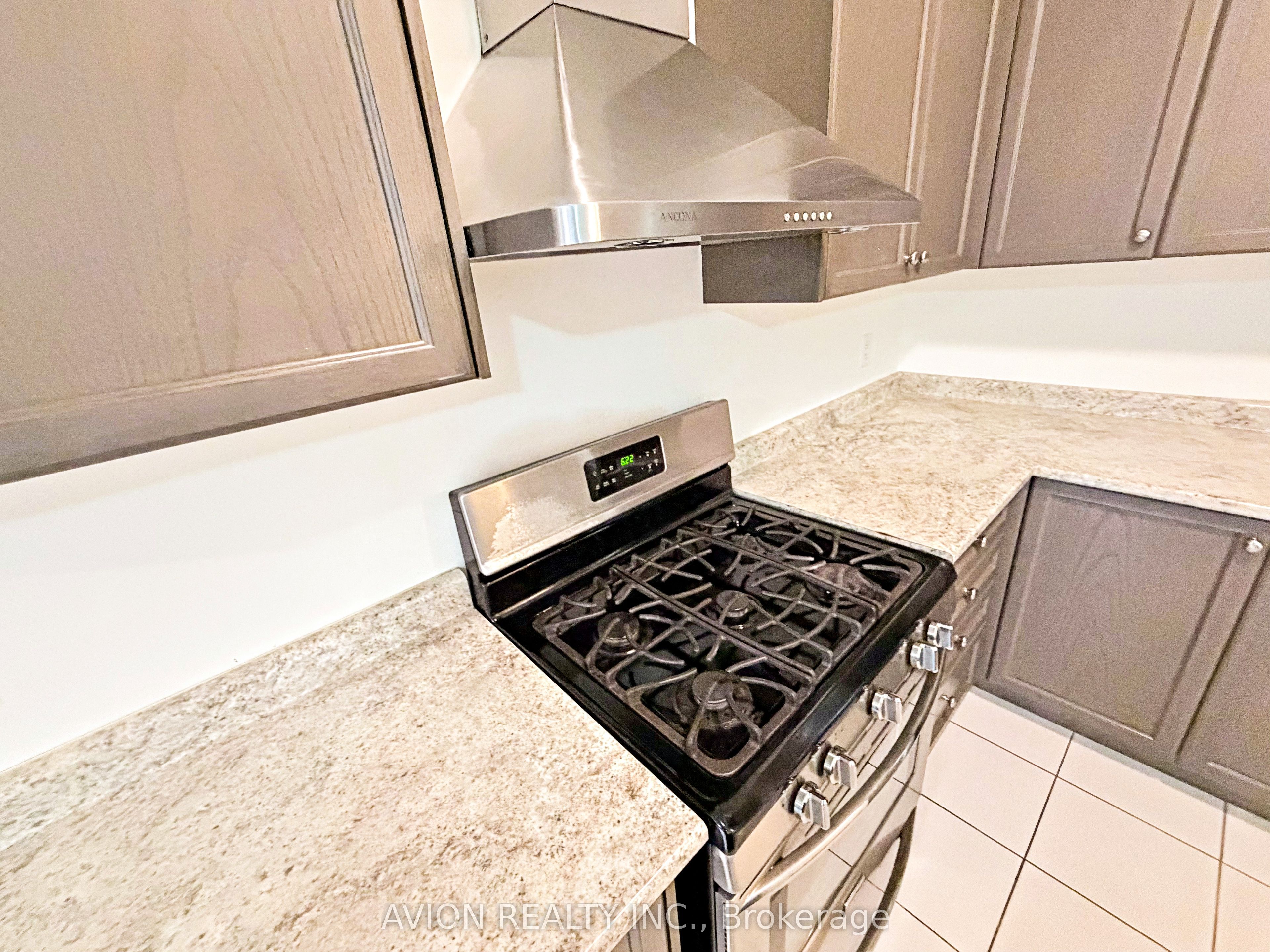 124 Wilfred Murison Avenue Property Photo 7