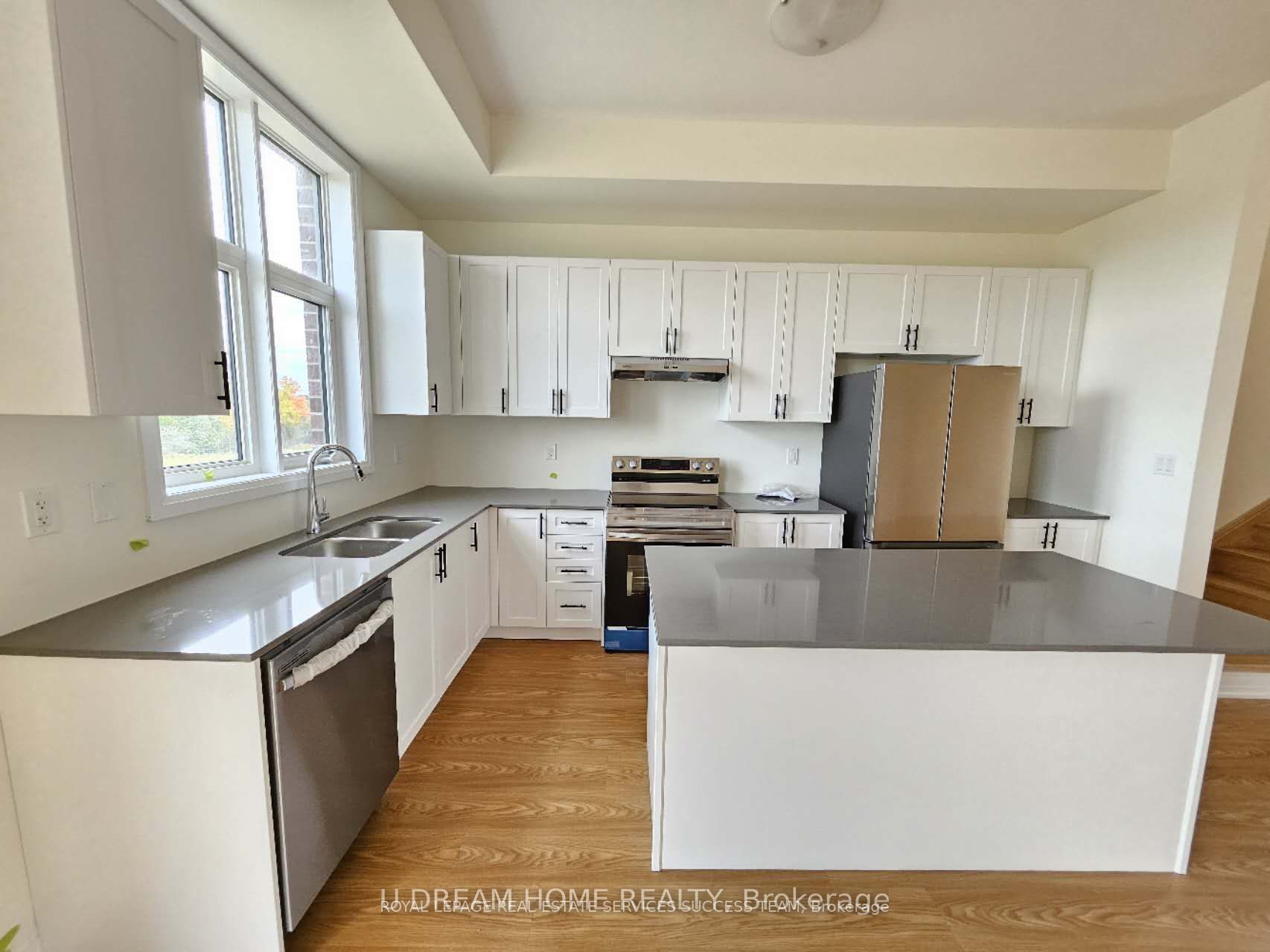 75 Millman Lane Property Photo 1
