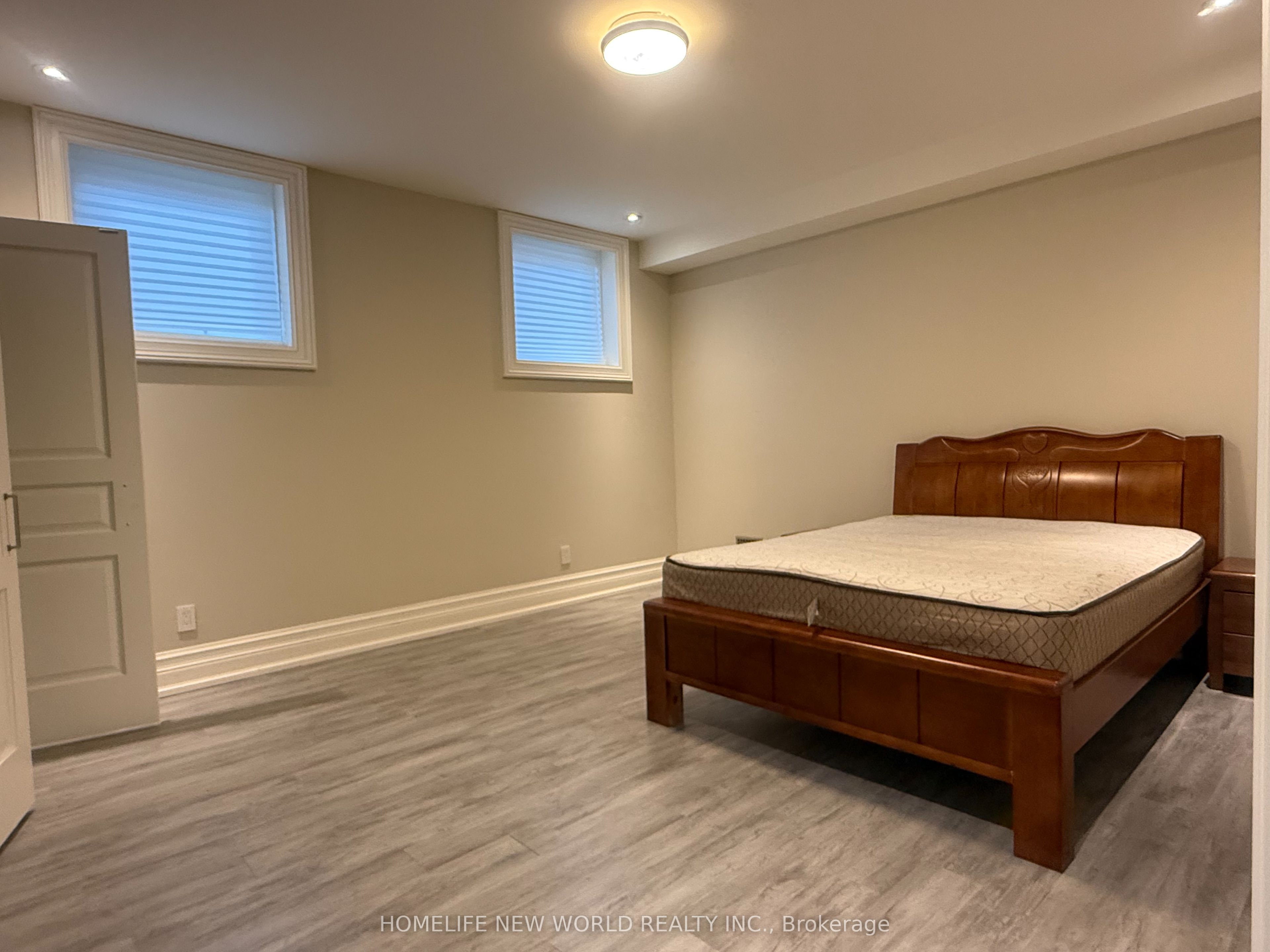 19 Honeybourne Crescent Bsmt Property Photo 1