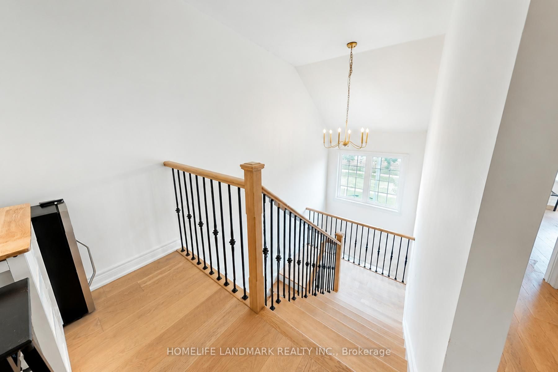 8900 Bathurst Street 27 Property Photo 24