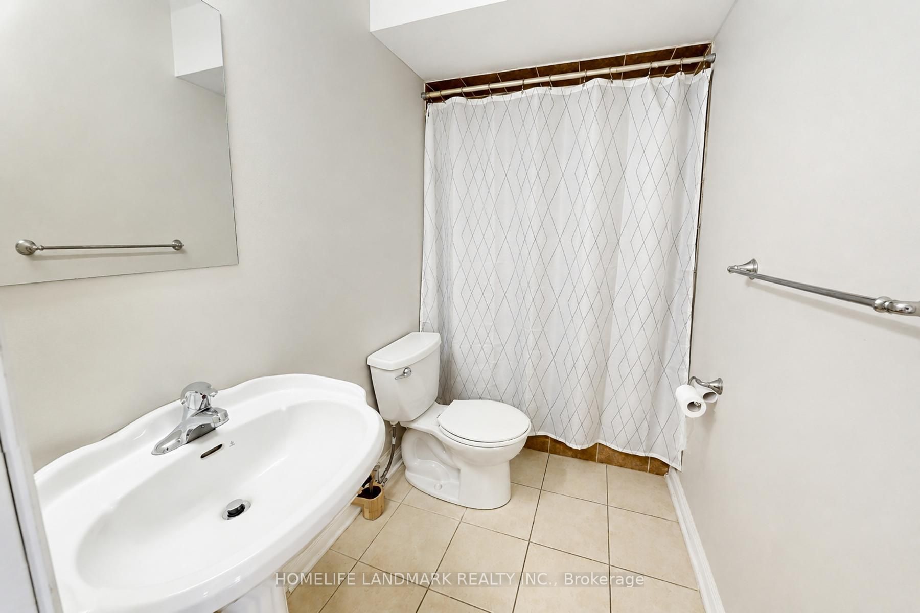 8900 Bathurst Street 27 Property Photo 38