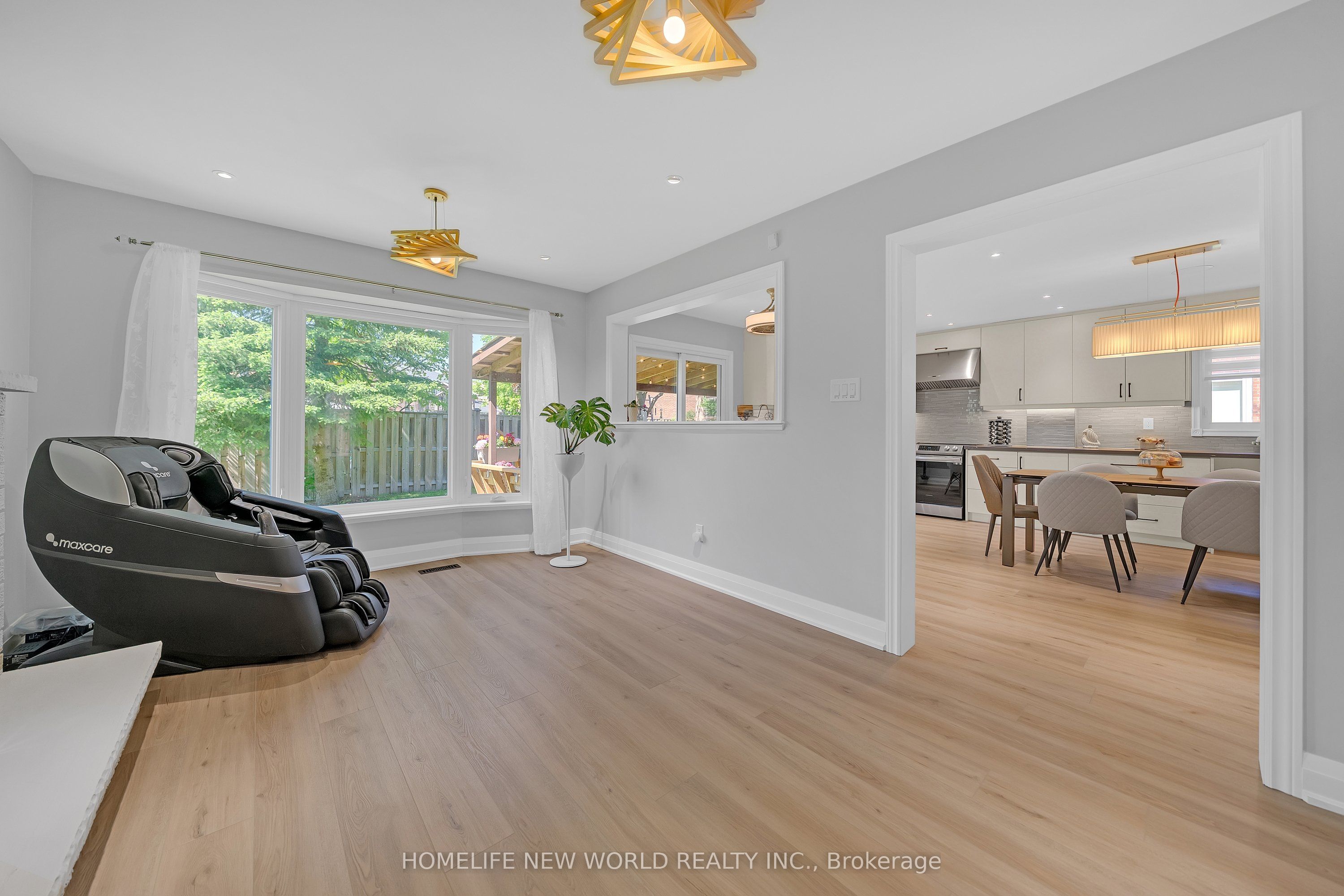 351 Millard Street Property Photo 10