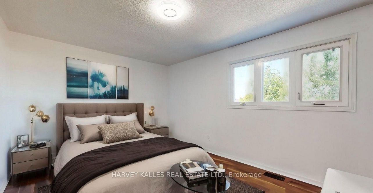 71 Olivewood Drive Upper Property Photo 8