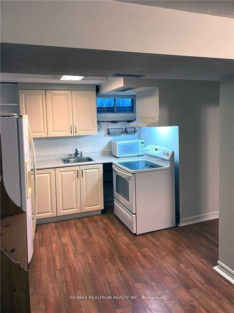 20 Mcnairn Court Bsmt Property Photo 5