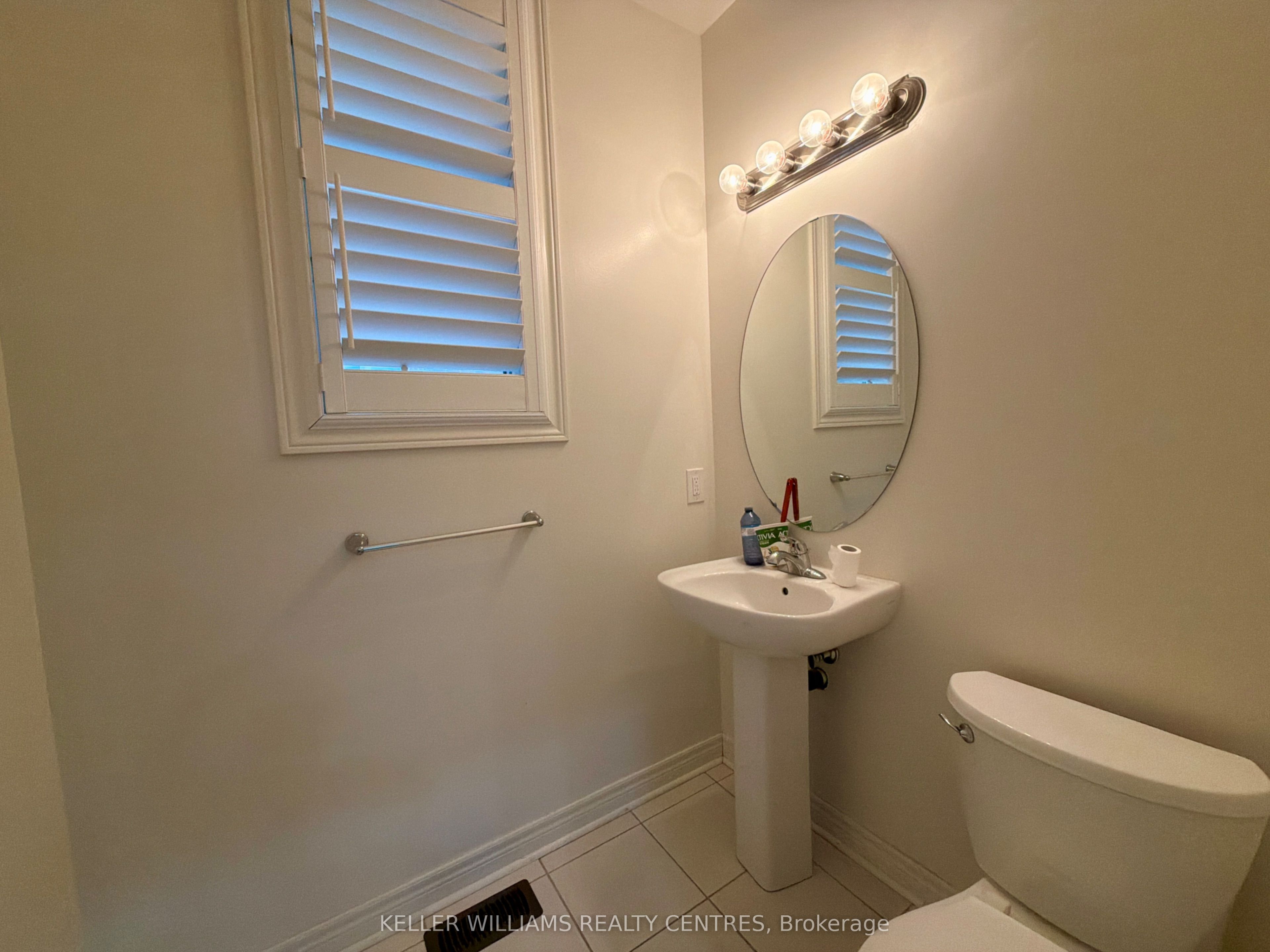 20 Owens Road Upper Property Photo 8