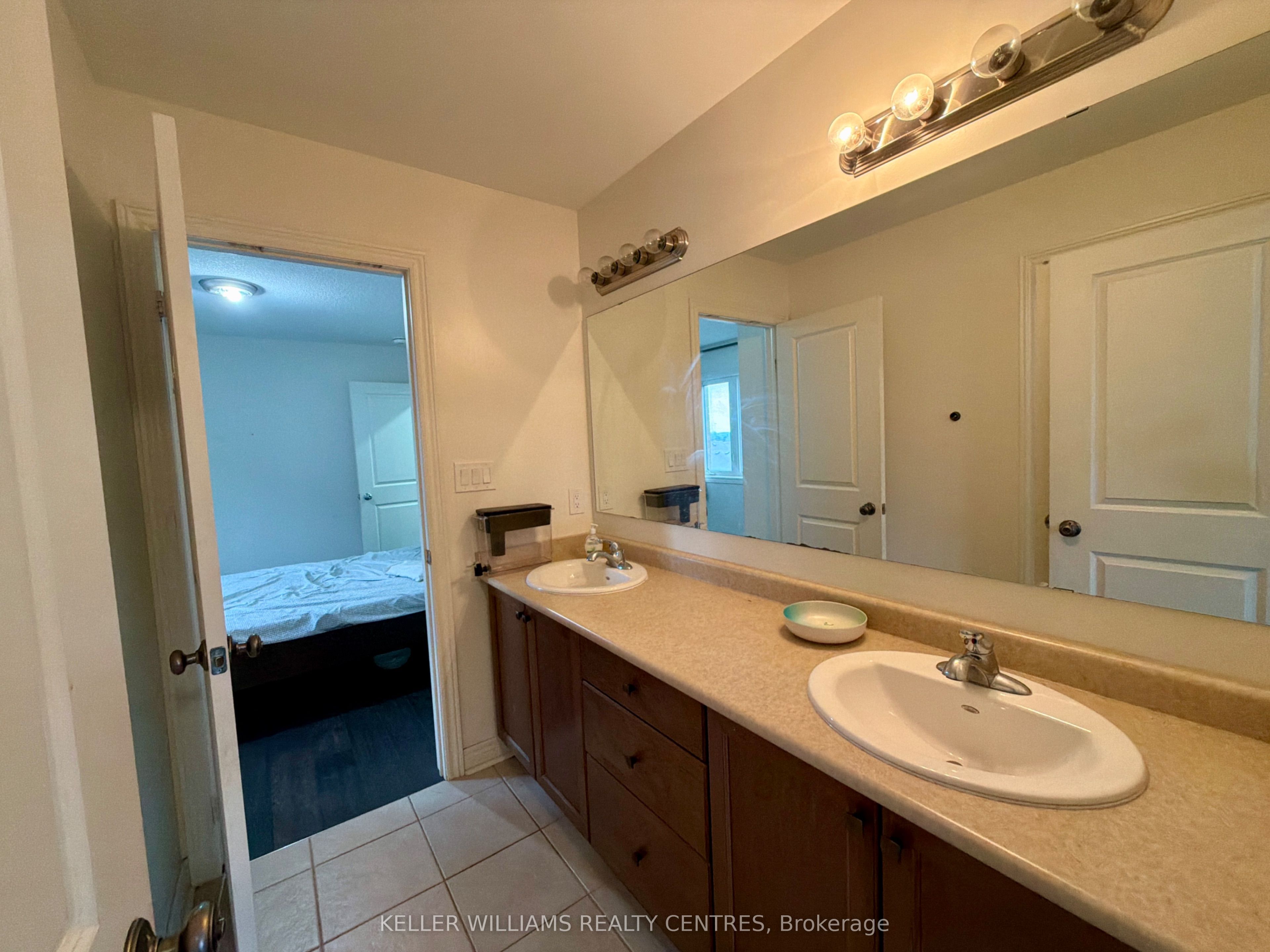 20 Owens Road Upper Property Photo 26