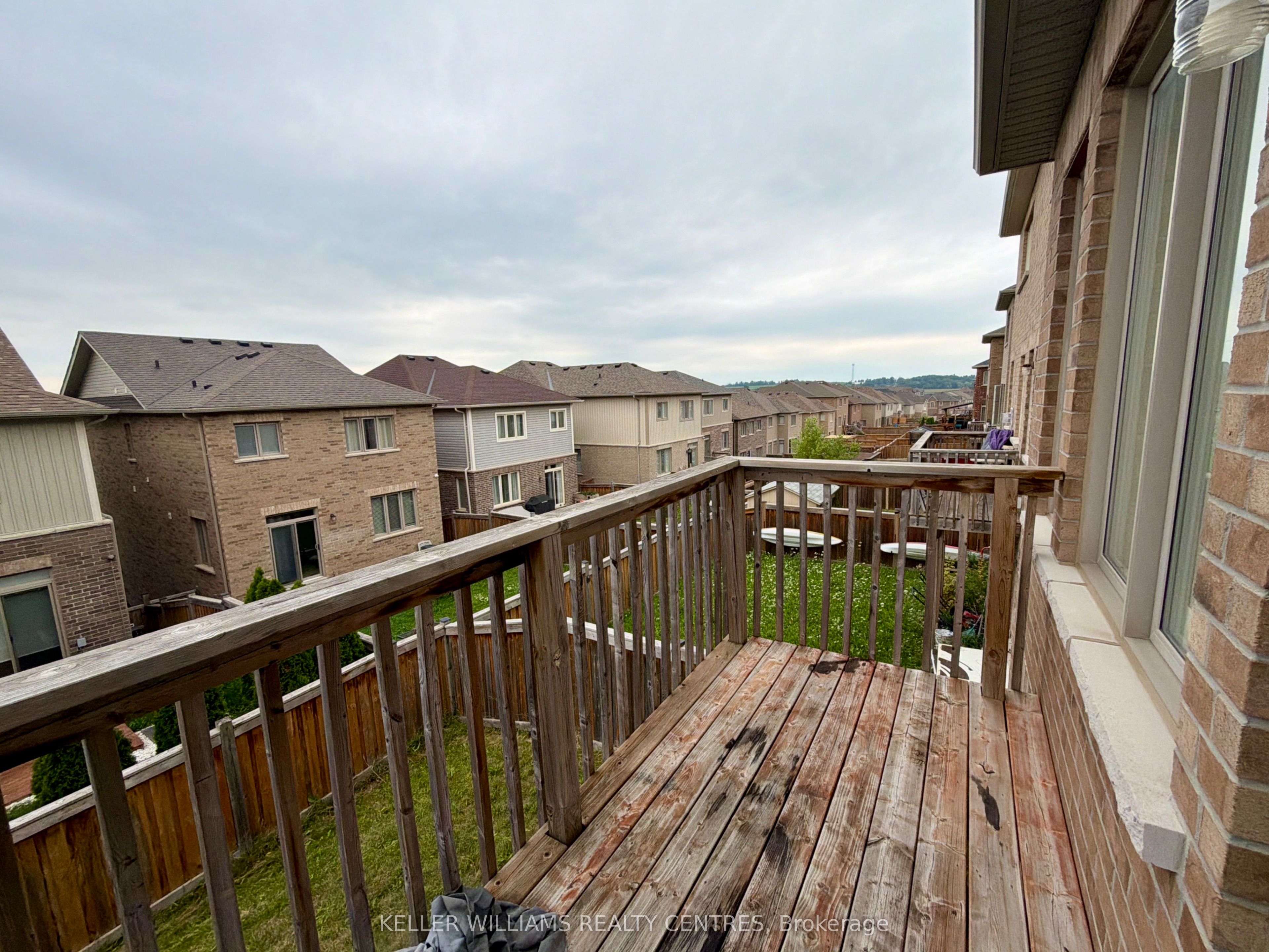 20 Owens Road Upper Property Photo 36