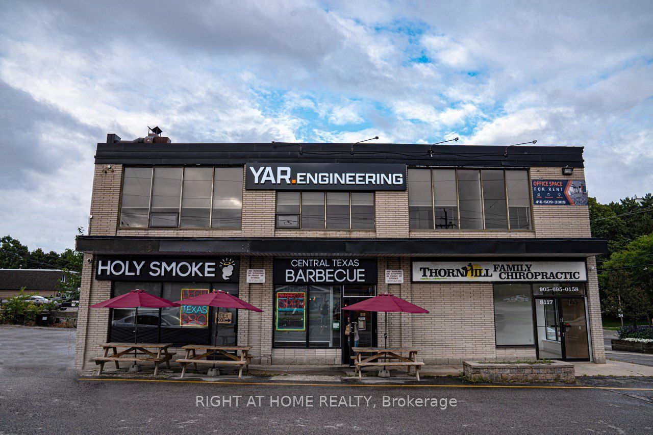 8119 Yonge Street 2nd Floor Property Photo 1