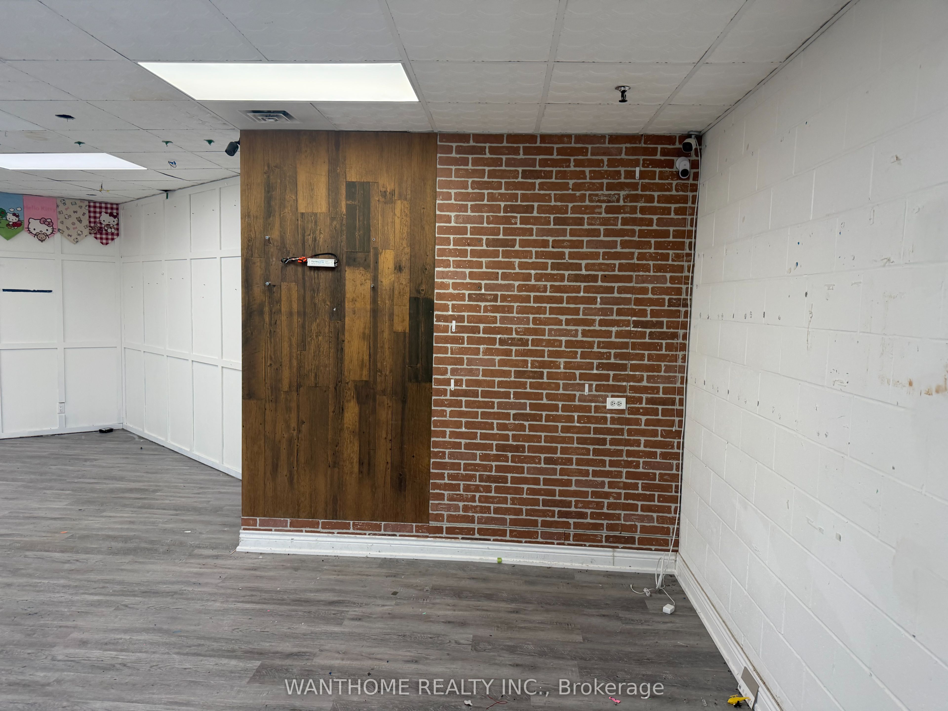 951 Denison Street 24 Property Photo 2