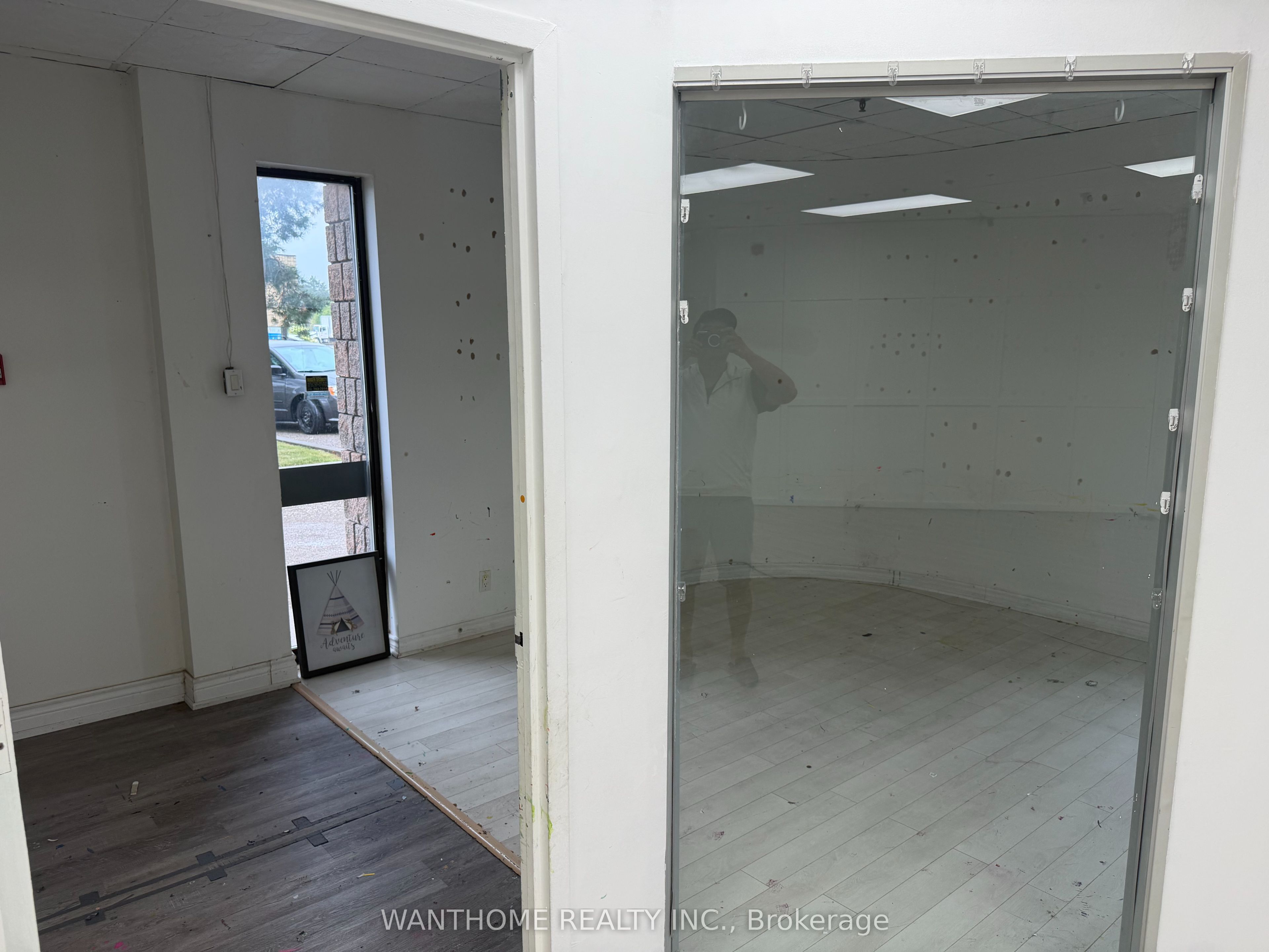 951 Denison Street 24 Property Photo 6