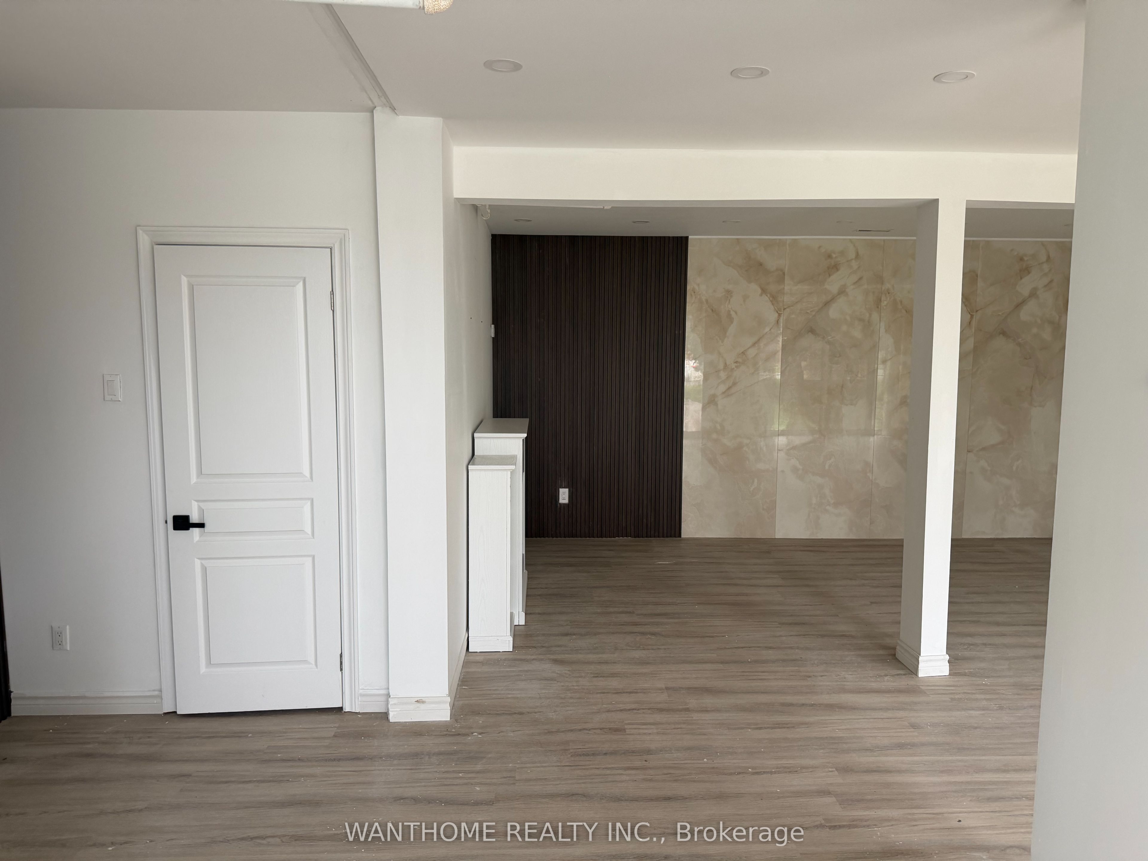 951 Denison Street 24 Property Photo 16