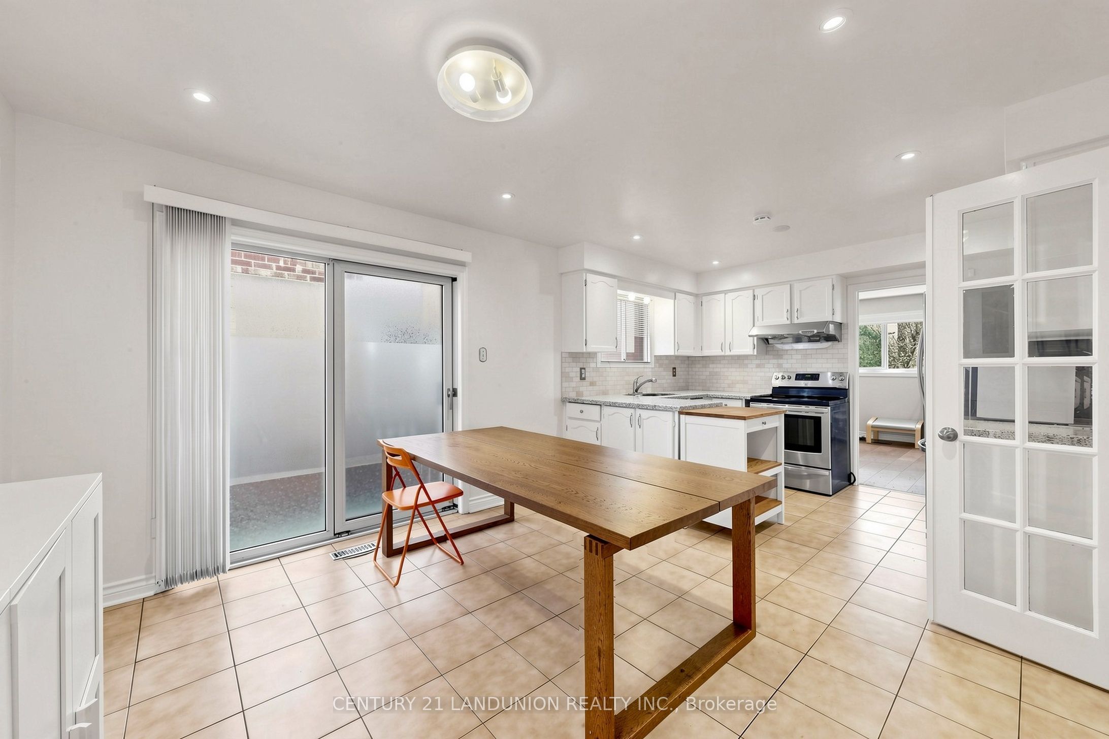 329 Atha Avenue Property Photo 11