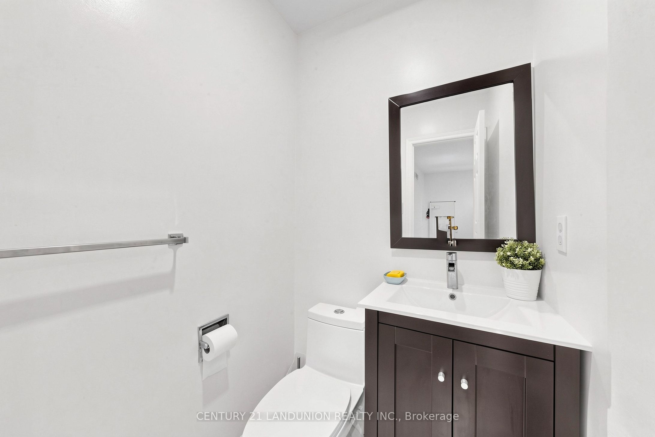 329 Atha Avenue Property Photo 12