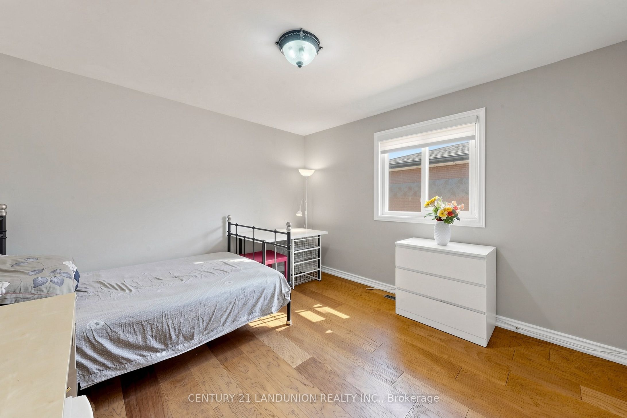 329 Atha Avenue Property Photo 17