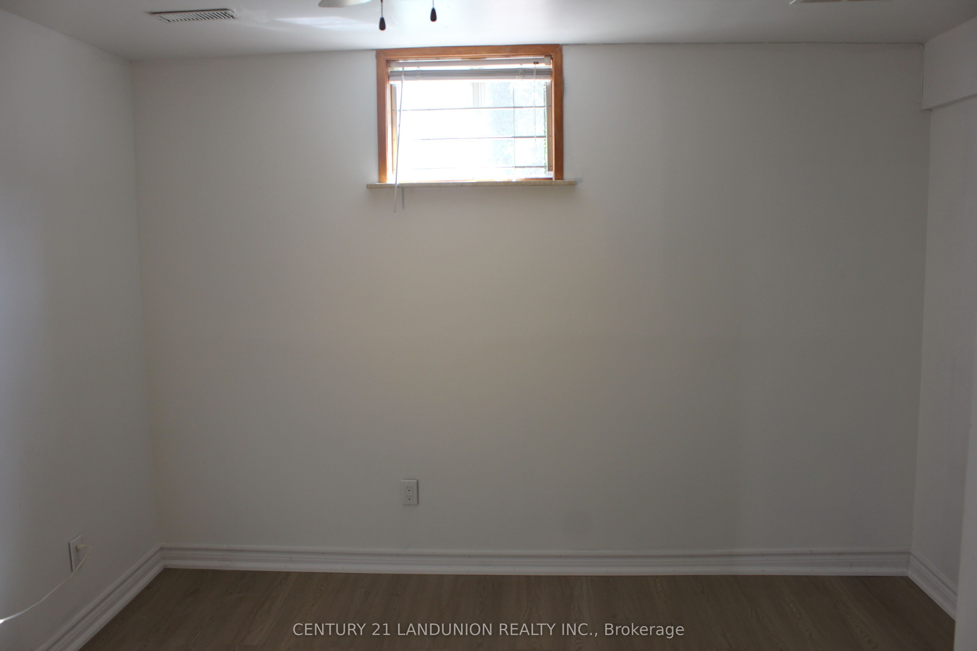329 Atha Avenue Property Photo 26