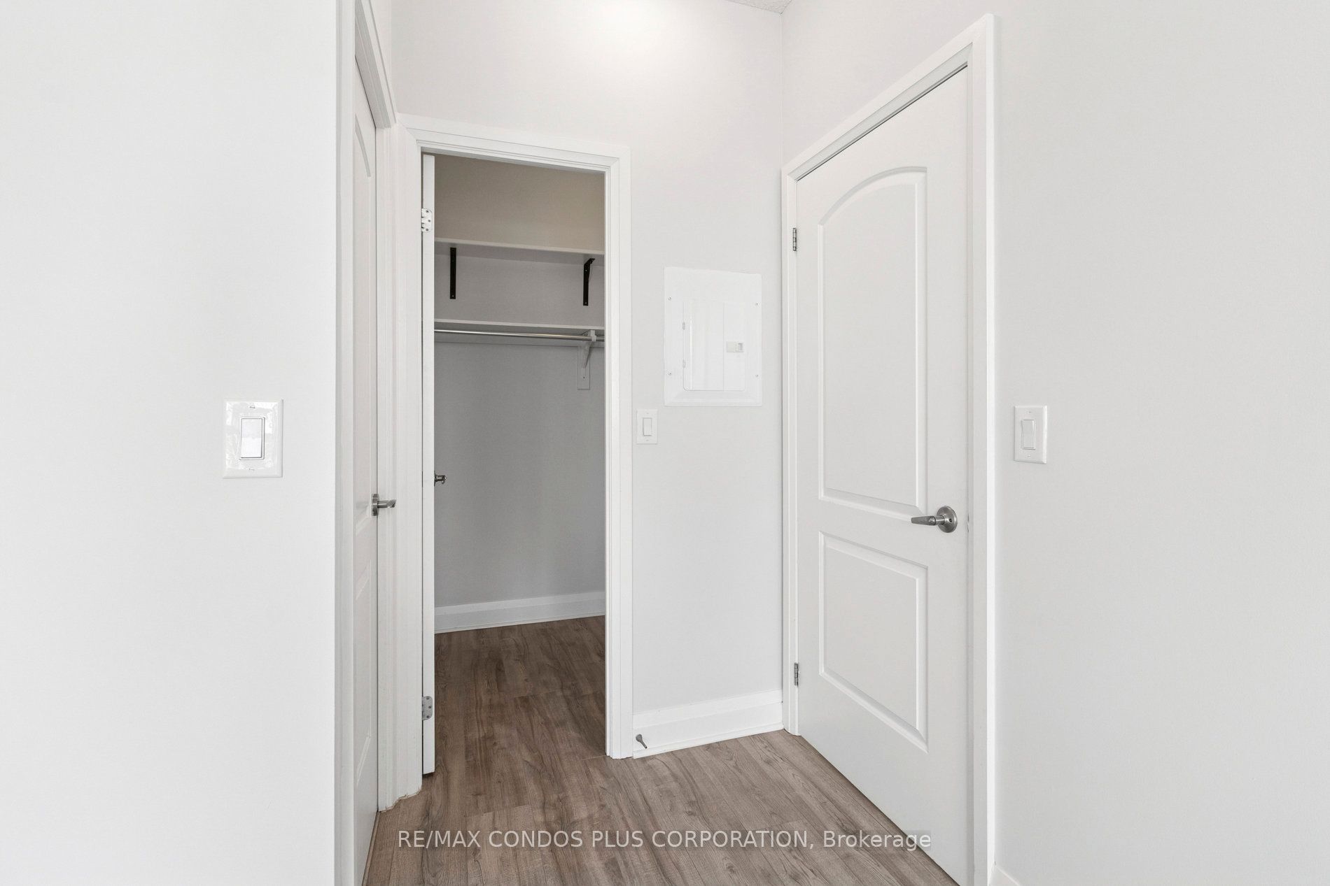 20 North Park Road 1108 Property Photo 10