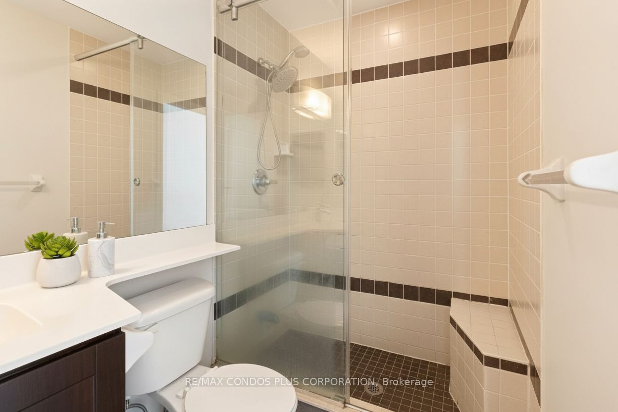 20 North Park Road 1108 Property Photo 11
