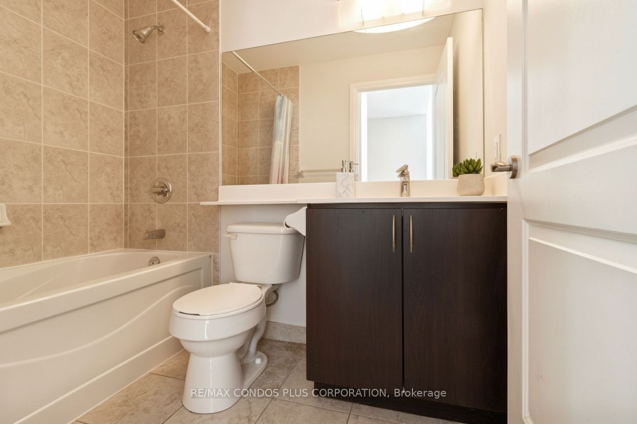 20 North Park Road 1108 Property Photo 16
