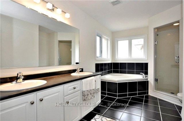 253 Rutherford Road Property Photo 10