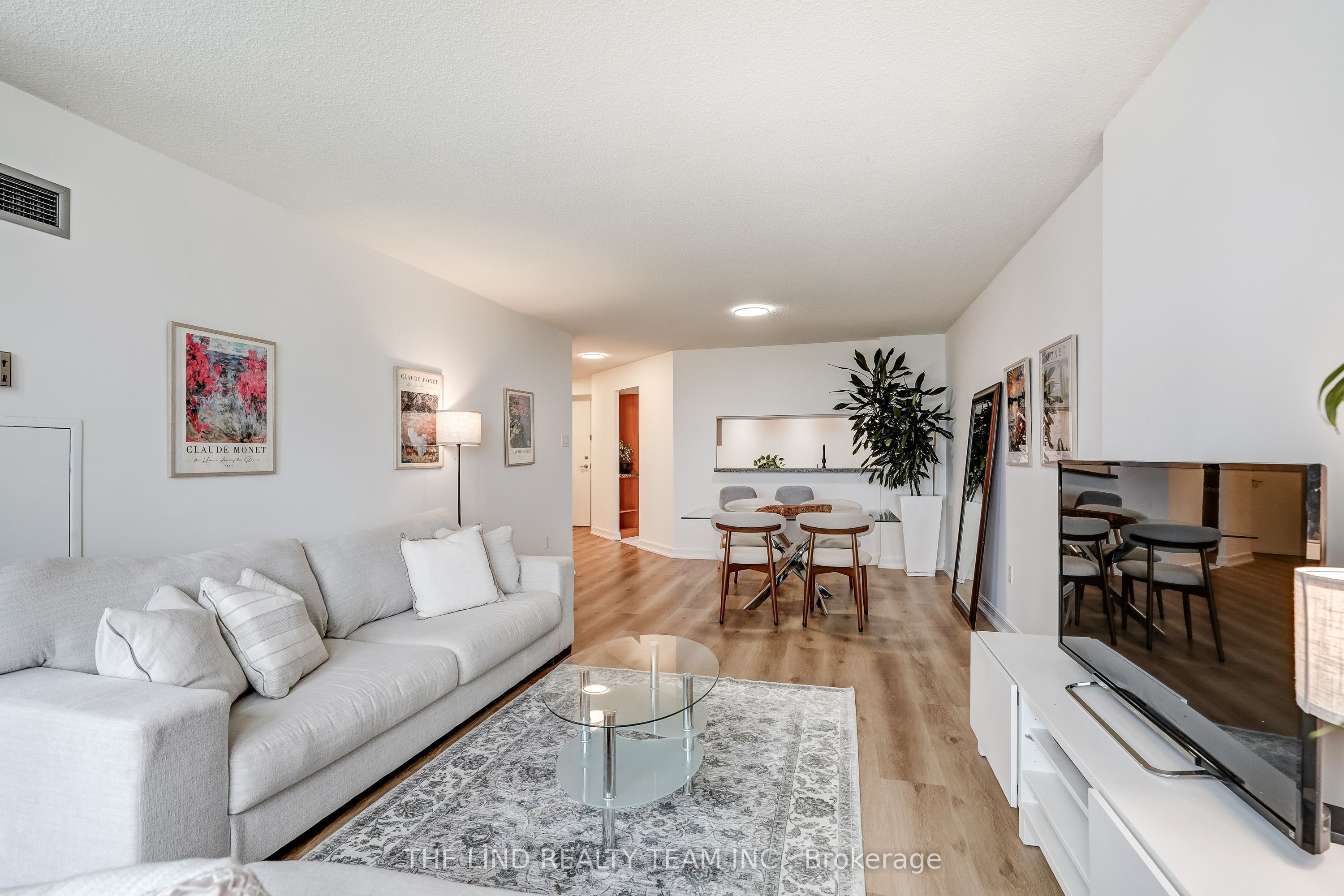 7440 Bathurst Street 1402 Property Photo 18