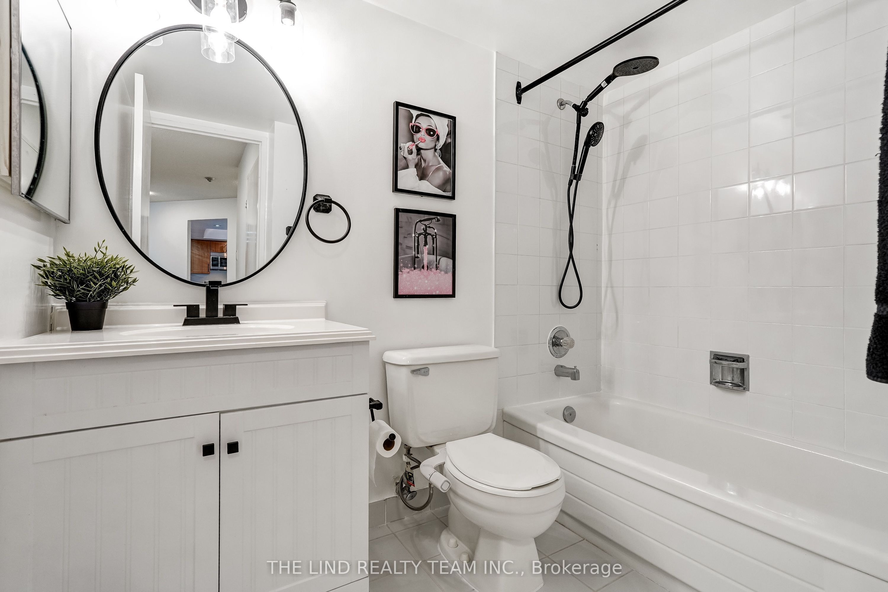 7440 Bathurst Street 1402 Property Photo 20