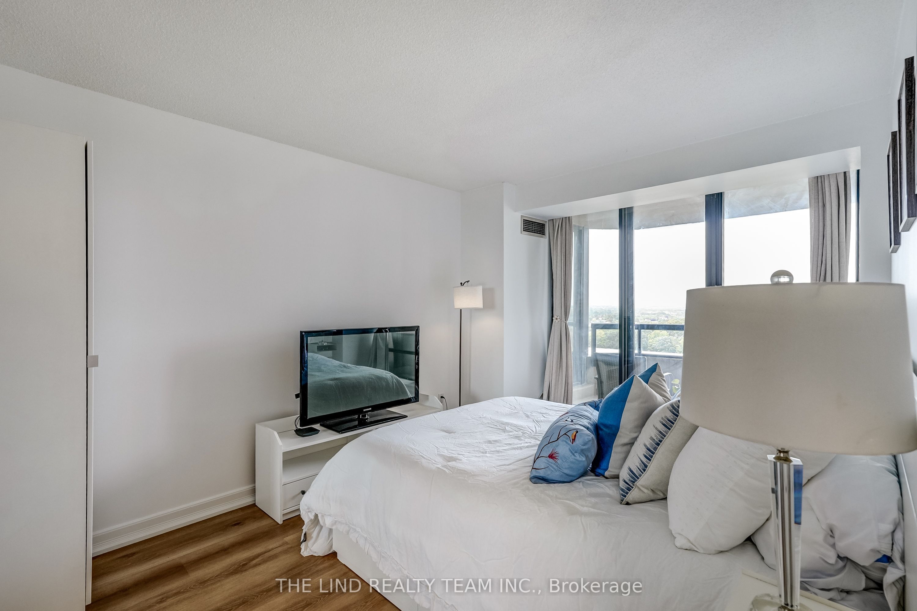 7440 Bathurst Street 1402 Property Photo 21