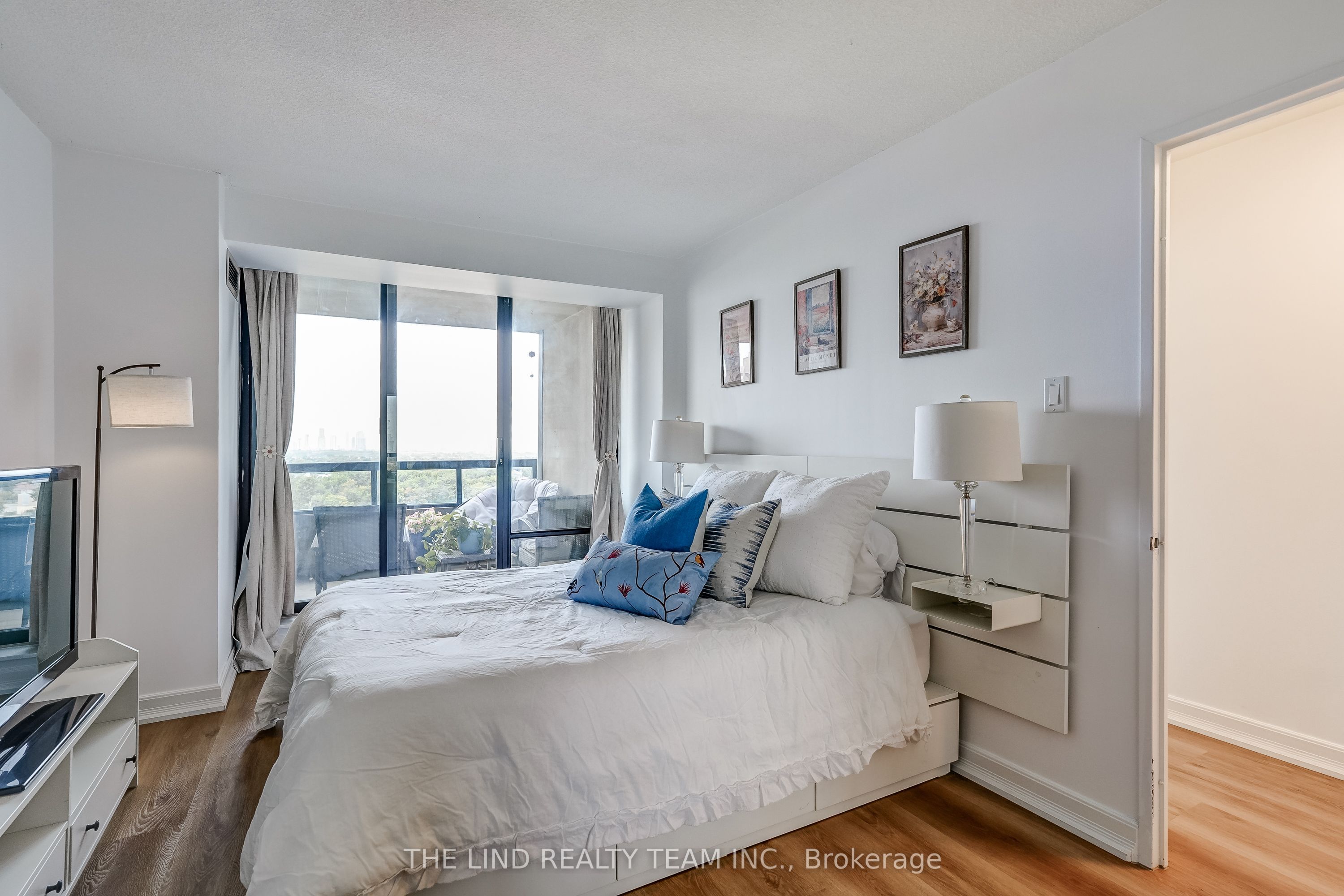 7440 Bathurst Street 1402 Property Photo 22