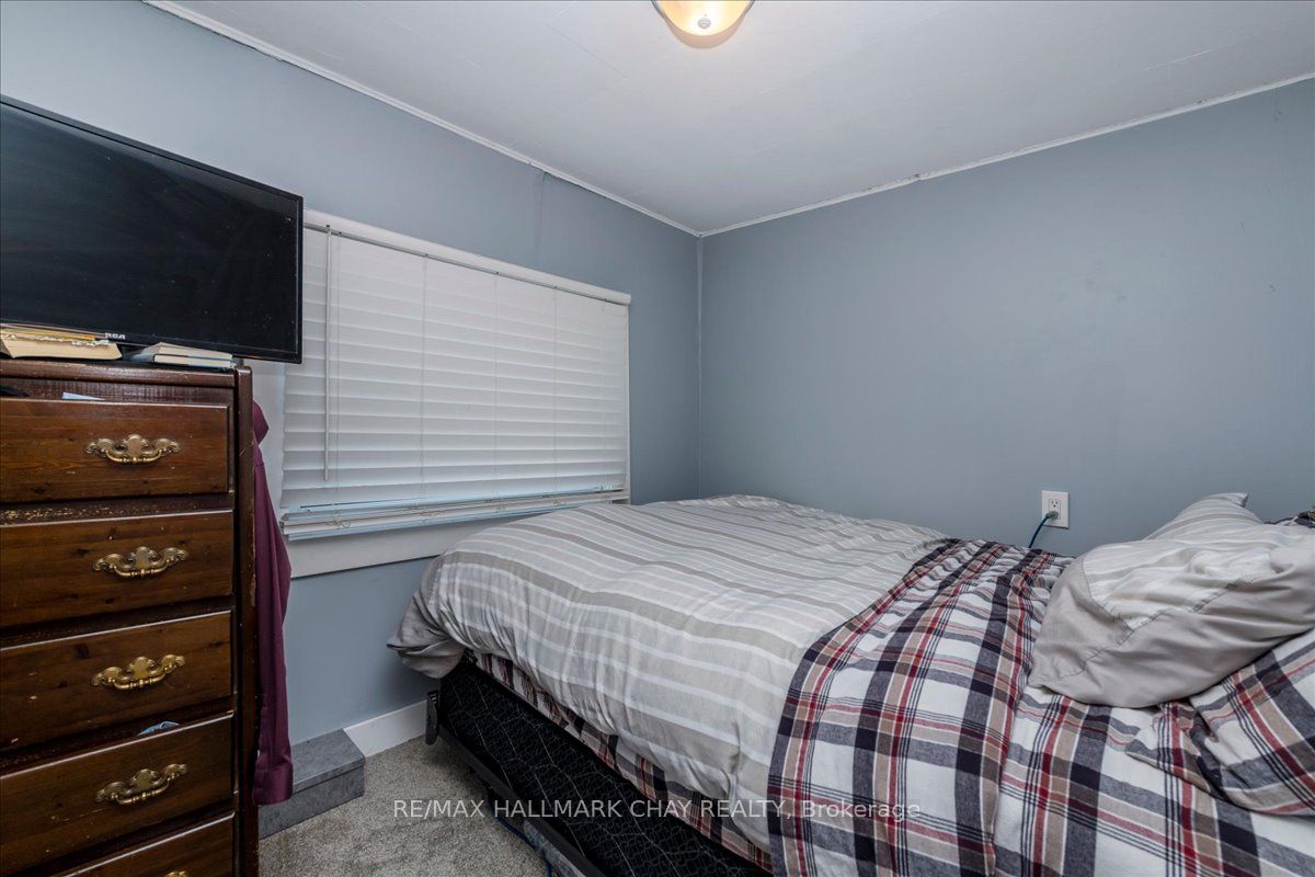 3195 Cowan Avenue Property Photo 7
