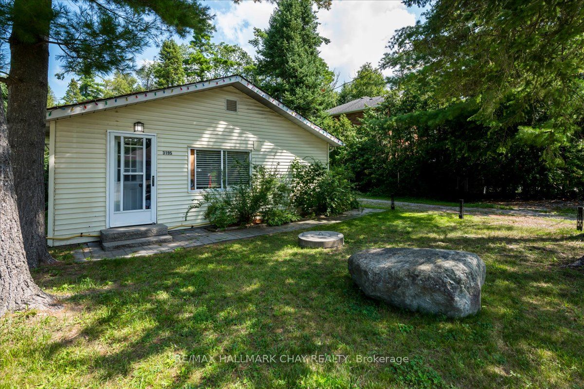 3195 Cowan Avenue Property Photo 15
