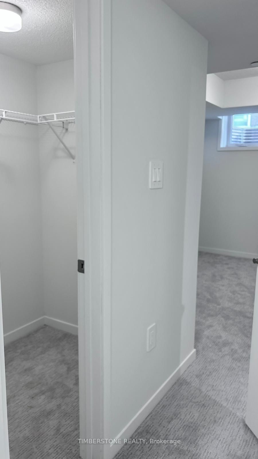 21 Honeycrisp Crescent 40 Property Photo 12