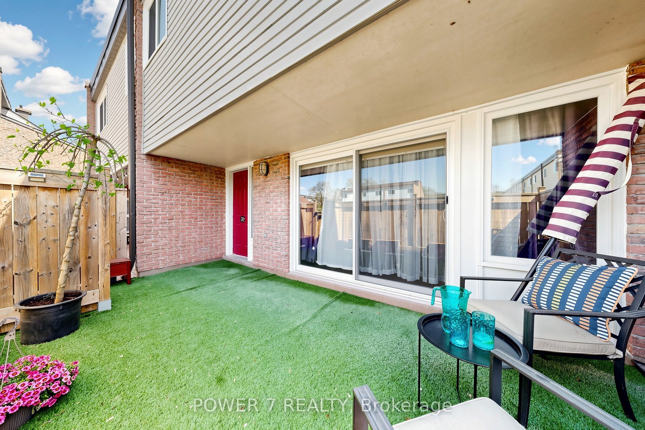 311 Milestone Crescent 146 Property Photo 40