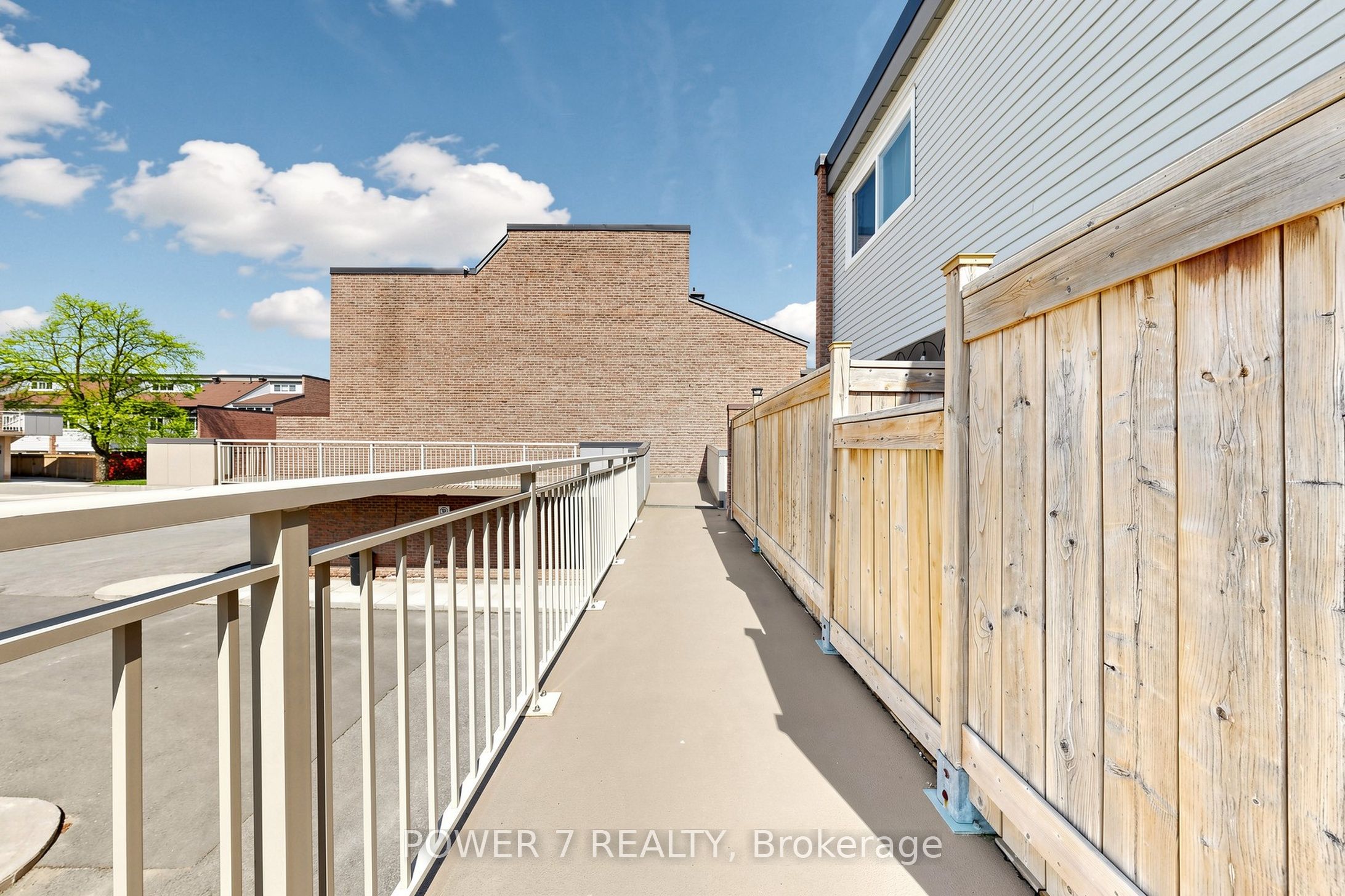 311 Milestone Crescent 146 Property Photo 45