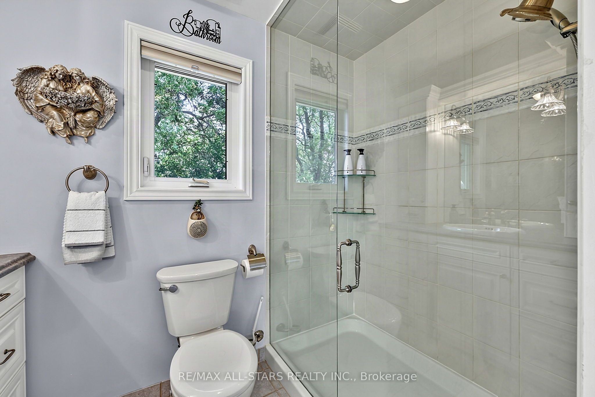117 Riverglen Drive Property Photo 24