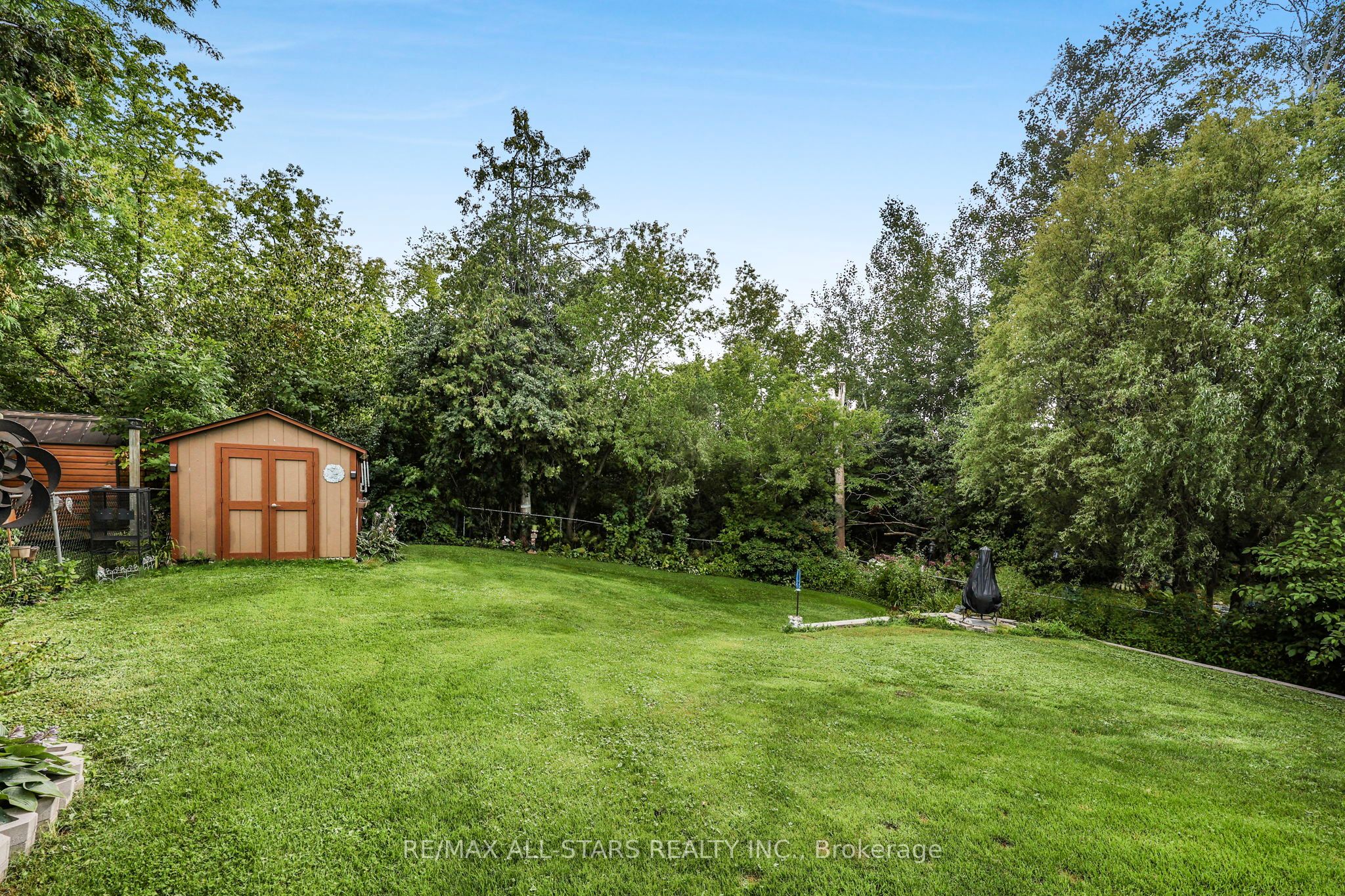 117 Riverglen Drive Property Photo 39