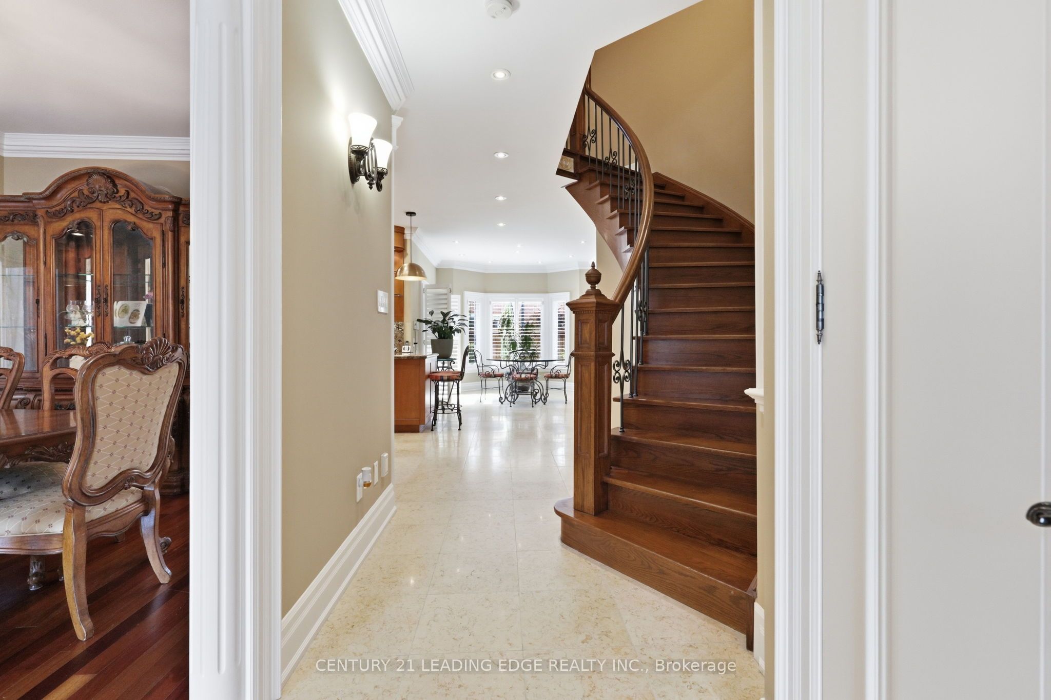 40 Arista Gate Property Photo 4
