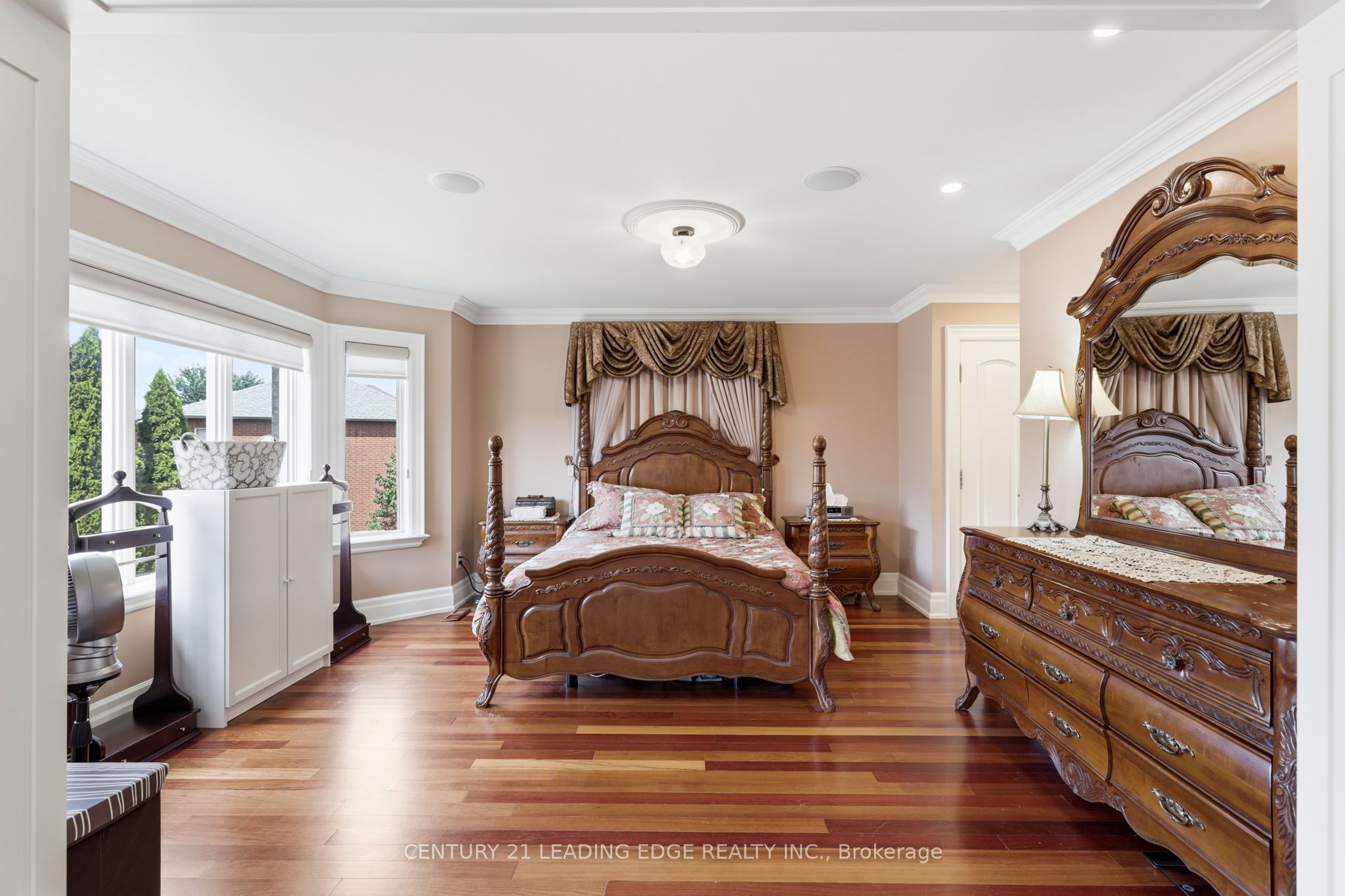 40 Arista Gate Property Photo 18