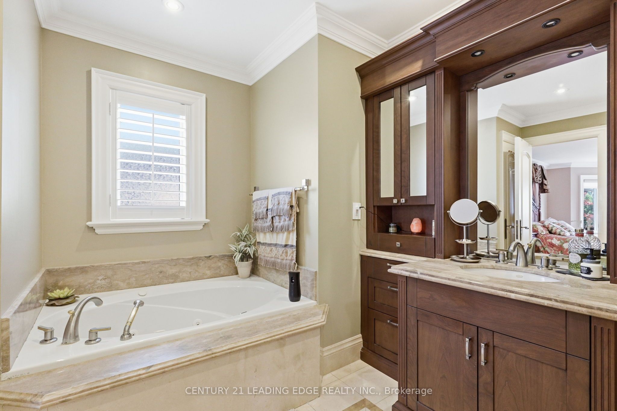 40 Arista Gate Property Photo 22