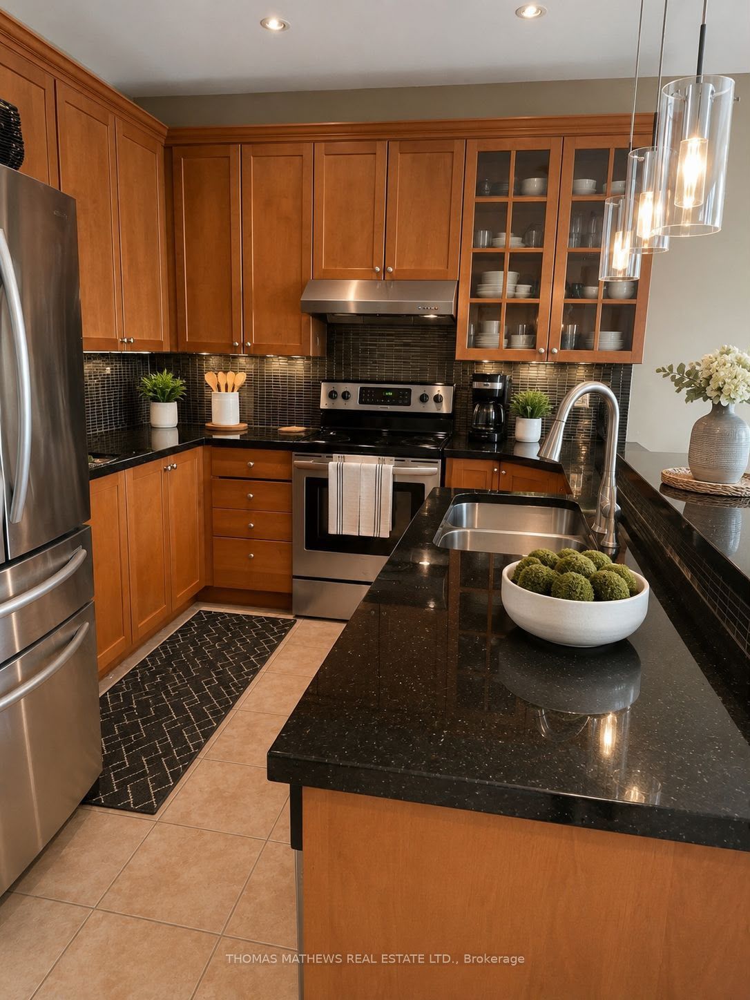 11 Ada Gardens Property Photo 3