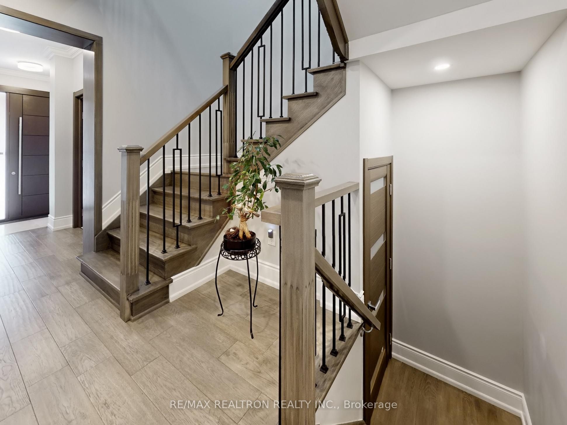 115 Bentoak Crescent Property Photo 15